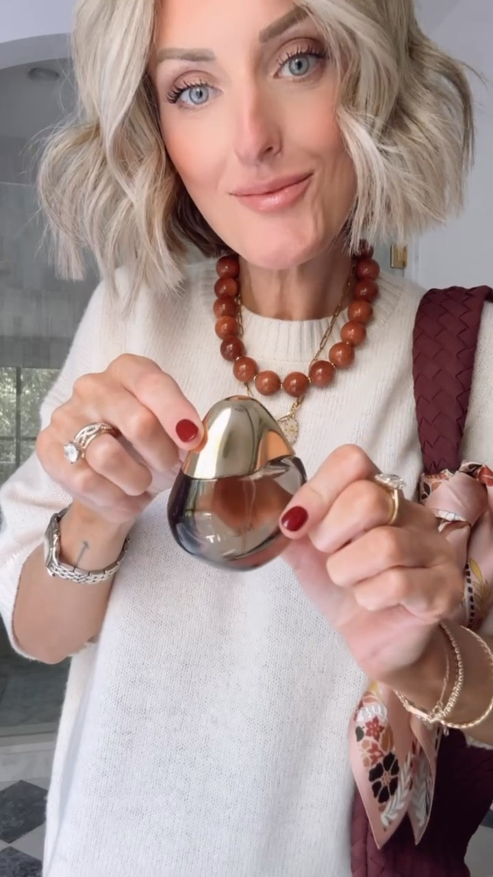 This Merit perfume smells so good & would make a great gift for the upcoming holiday season! I use several of Merit’s products for my make up and truly love this brand! Wearing S in top!

Loverly Grey, Merit, perfume, gift ideas for her, beauty, J. Crew 

#LTKBeauty #LTKFindsUnder100