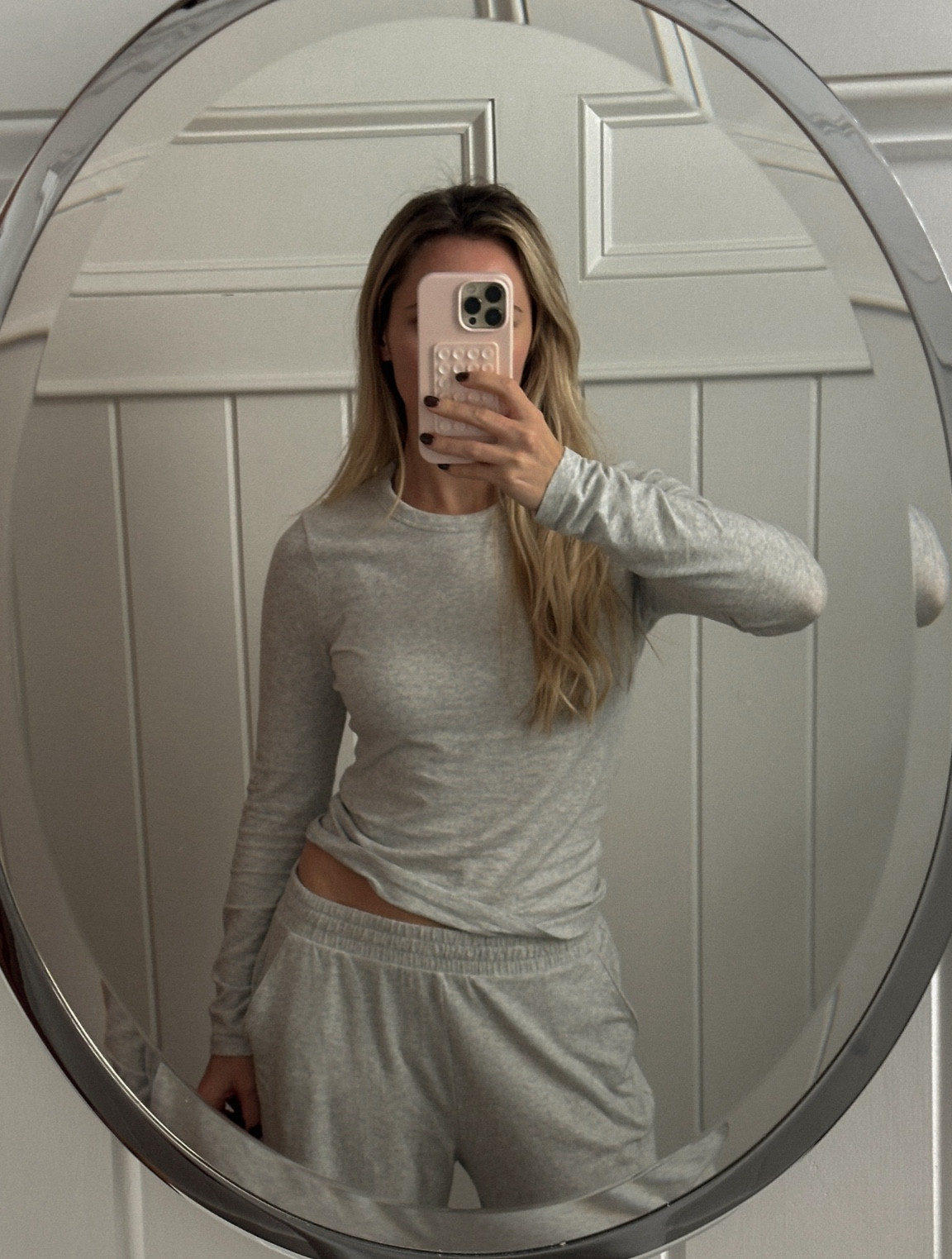 the MOST comfy set 🩶 wearing a small in top & bottoms 