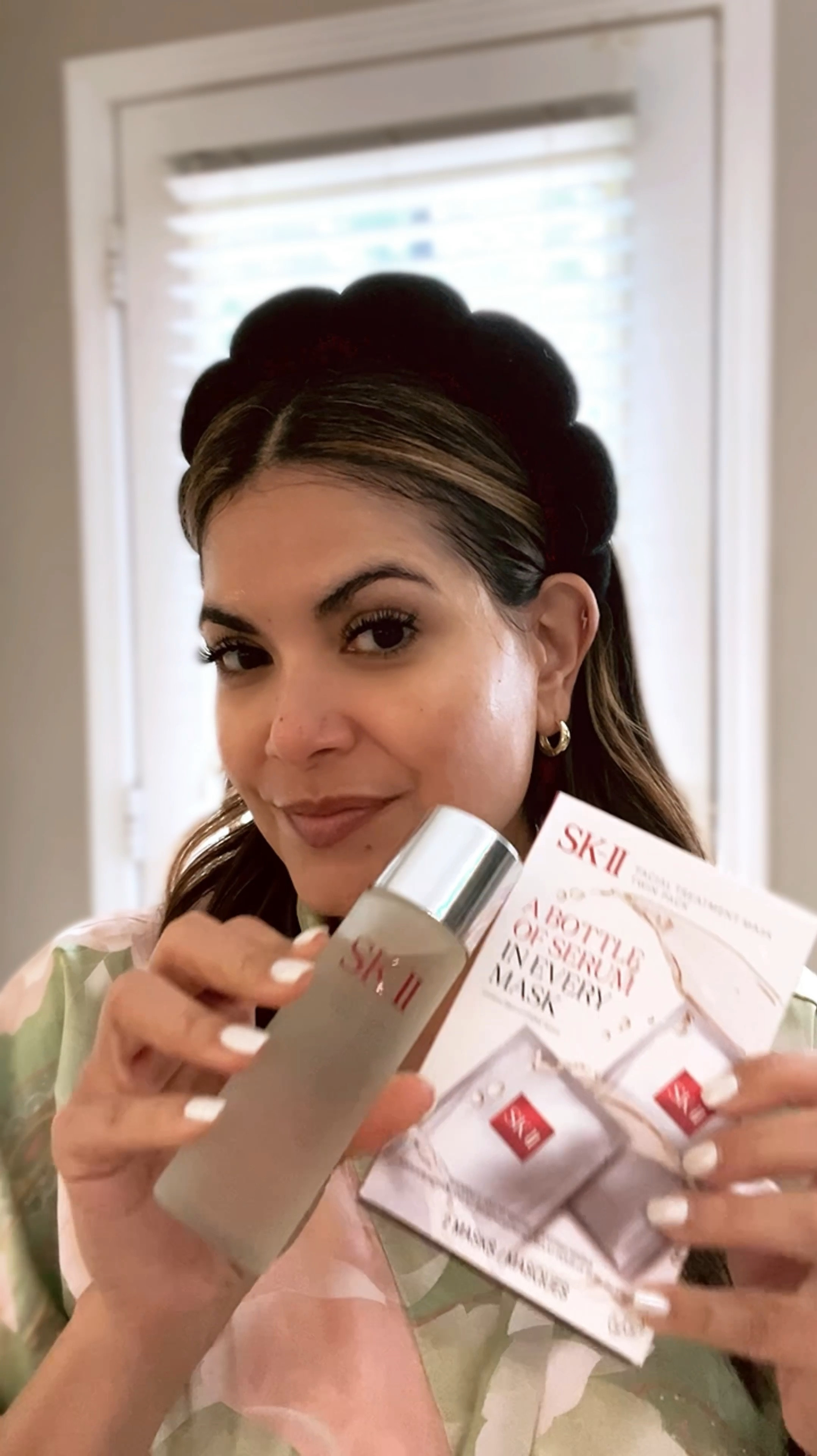 How I prep my skin for a big event with @skii.usa. The facial treatment mask contains a whole bottle of PITERA serum made with over 50 micronutrients for exceptional hydration and to improve skin a natural regeneration. 

The Facial Treatment Essence targets skins texture, tone, fine lines, sun spots, and firmness. Both products contain hyaluronic acid, retinol, niacinamide, and vitamin C. 

Skincare products beautiful skin flawless skin smooth skin glass skin. SK-II

#LTKOver40 #LTKBeauty #LTKVideo