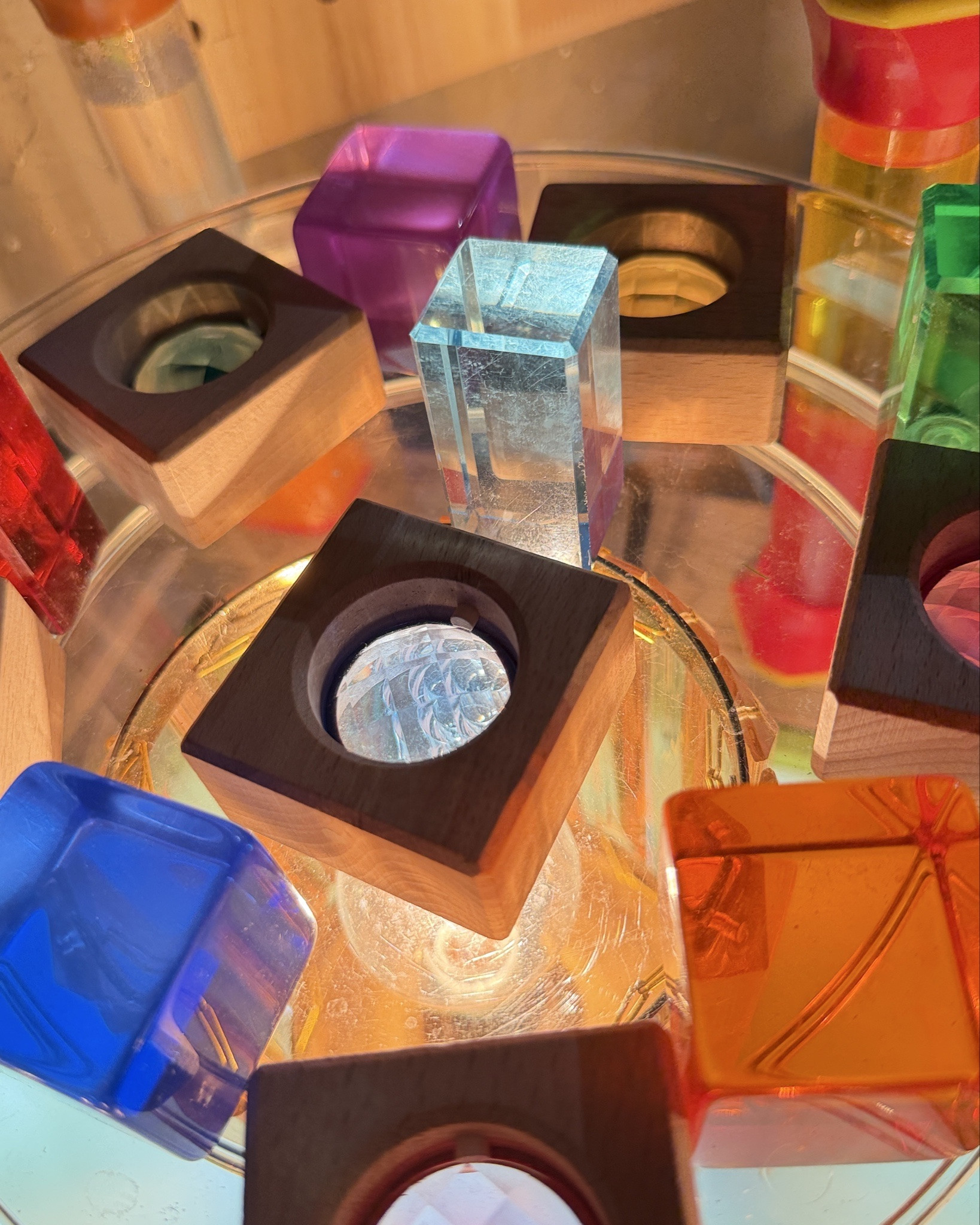 Light, Color & Little Hands ✨

Transparent blocks + natural wood loose parts are one of my favorite open-ended materials.

On the light table, they:
• Build spatial awareness
• Strengthen early math skills
• Encourage problem-solving
• Support collaboration + language development

But most importantly? They invite curiosity.

There’s no “right way” to use them — just experimenting, stacking, observing, and discovering how light changes everything.

If you’re building a play space at home or in your classroom, start with materials that grow with your child. Open-ended always wins.

Follow me here on LTK for intentional toys, Reggio-inspired finds, and materials that actually support development 🤍

— Ms Krista



#LTKmomlife #LTKKids #LTKdayinmylife
