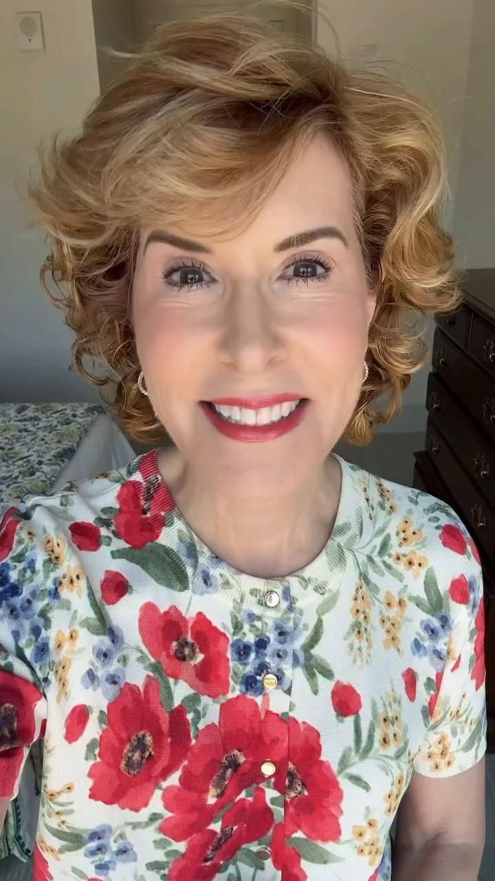 Your next chapter may begin before the nest is officially empty.
🪹 
Whether you’re dropping off your first child in the next few weeks, preparing for your last to leave, or you’ve been an empty nester for years, this season brings plenty of questions about what comes next—and how to stay close to your adult kids along the way.
⬇️
Empty Nest Blessed: 60 Days to Finding Joy in the Empty Nest is the encouraging, practical guide I wish I’d had, and it makes such a thoughtful gift for a mom stepping into this transition.

#LTKmomlife #LTKOver40 #LTKSeasonal