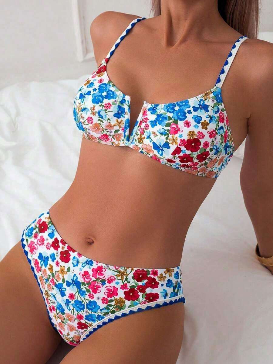 Swim Mod Summer Beach Floral Print V-Neck Bikini Set With Separated | SHEIN