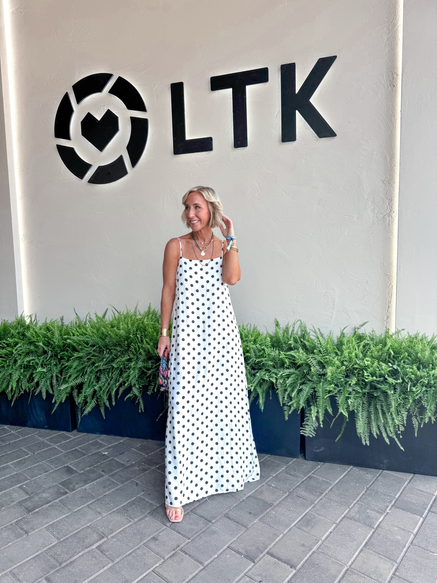 My outfit for creator check-in for LTKCon:
• polka dot dress - size small. Use code 20LESLIE for 20% off.

#LTKSeasonal #LTKCon #LTKootd