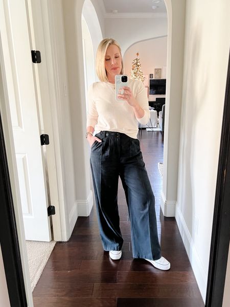 Picked up another pair of my favorite wide leg pants, this time in black, and the easiest crewneck ivory sweater.  

Size down in the pants.  Sweater is $24 right now!



#LTKover40 #LTKsalealert #LTKfindsunder50