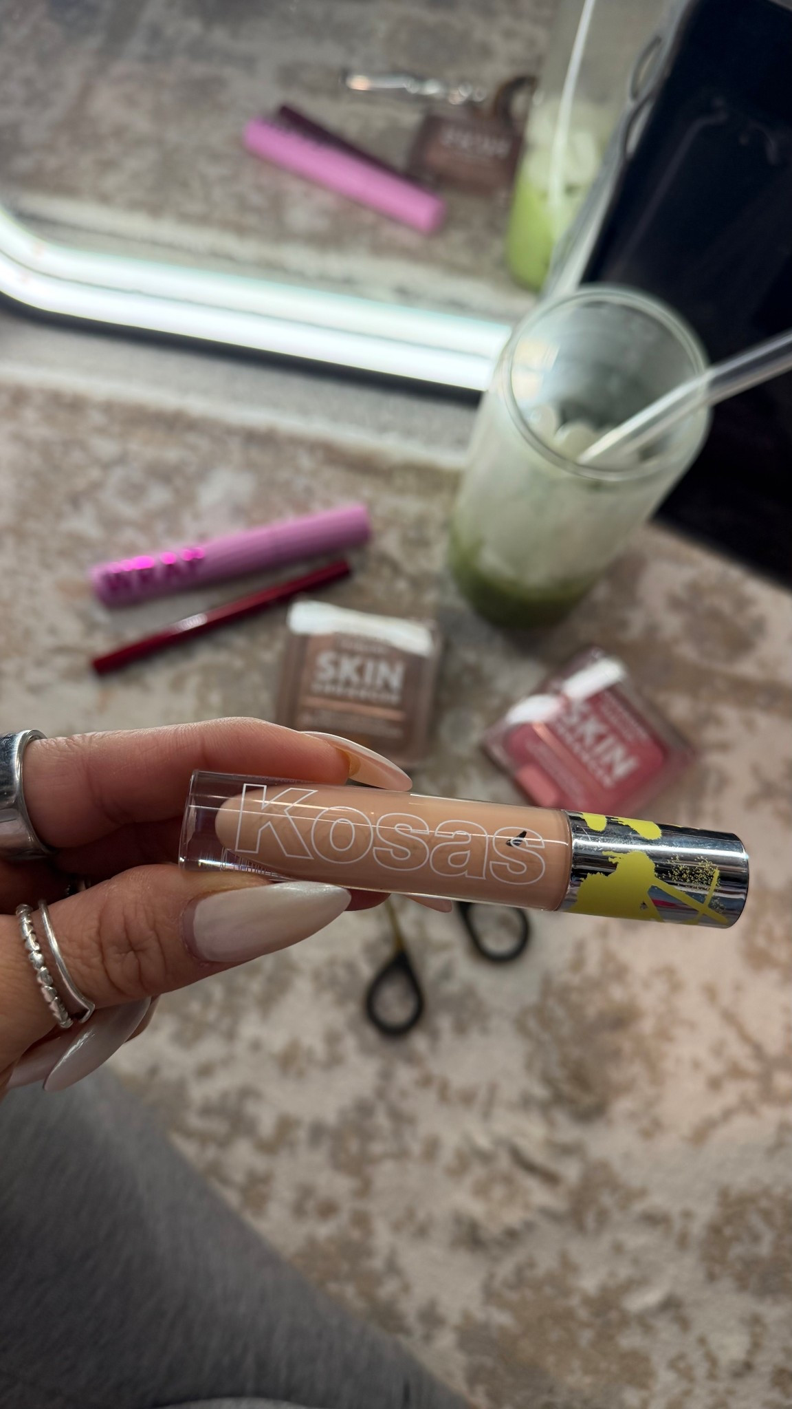 If there’s one thing that is never going to be missing from my makeup bag, it’s this colour corrector by Kosas! The holy Grail that belongs in everybody’s make up bag! 


#LTKbeauty #LTKcanada #LTKwinter