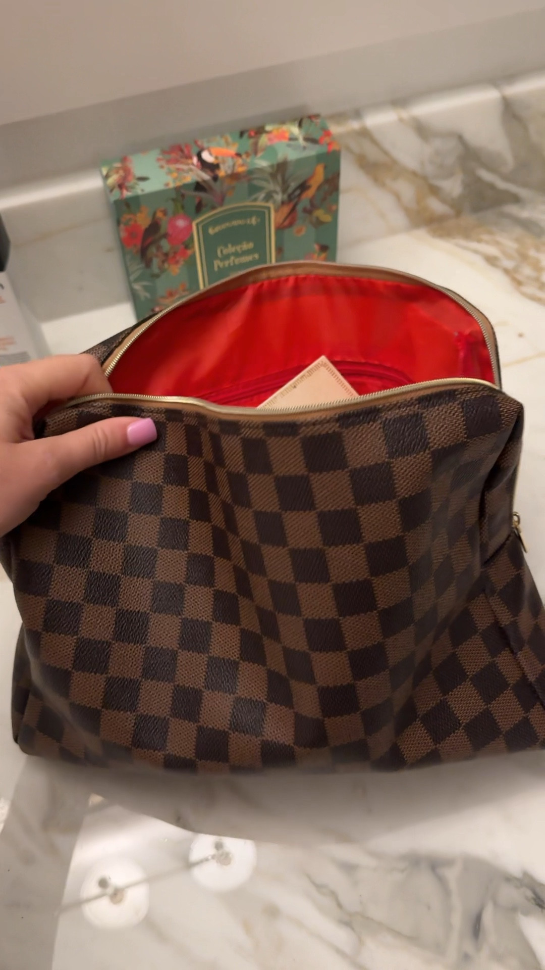 My favorite makeup bag! At first, I only used it for traveling now I never take my makeup out! It has held up amazing and super spacious! The top opens up really wide so you can see everything super well!



#LTKBeauty #LTKFindsUnder50 #LTKGiftGuide