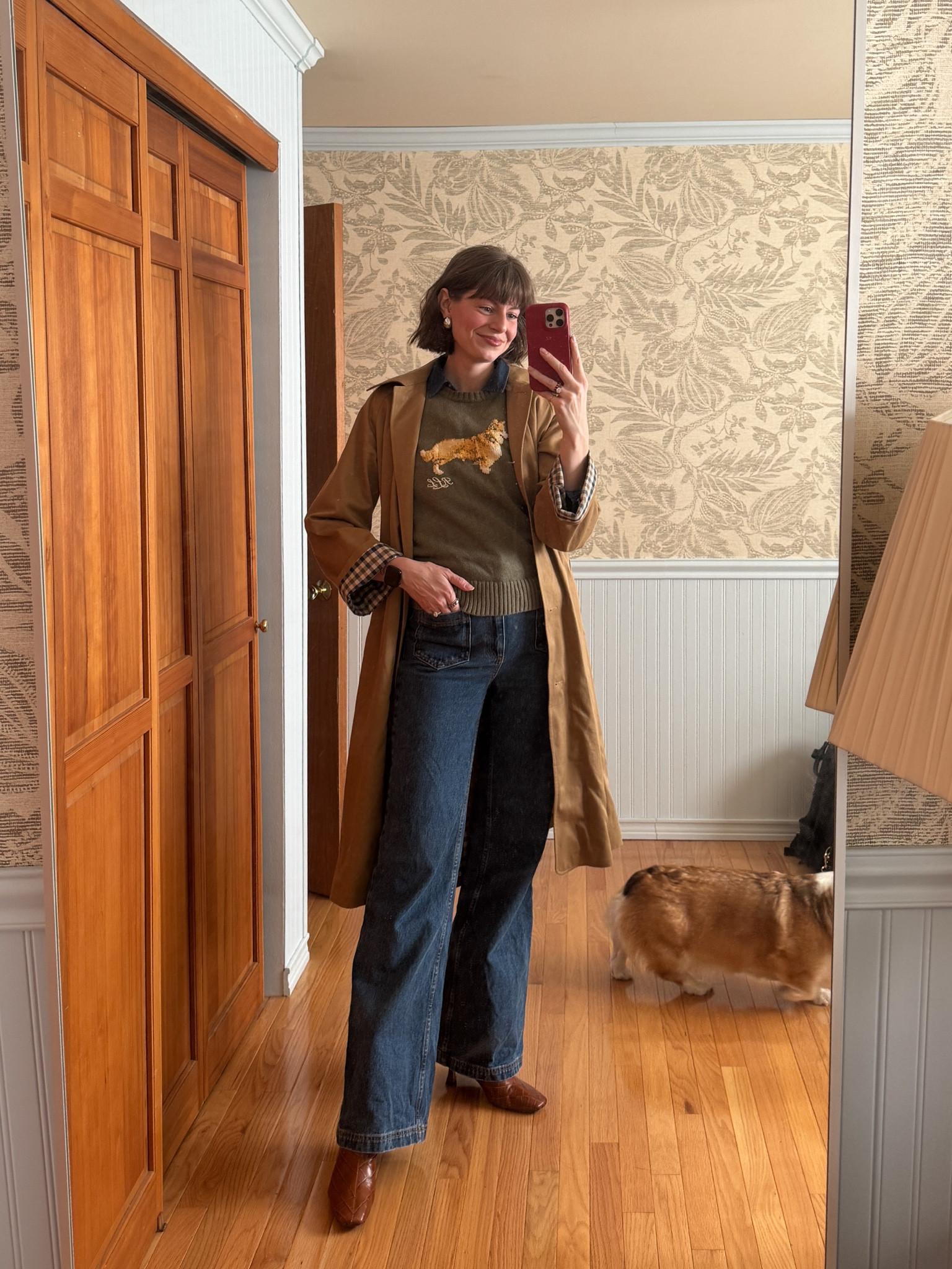 Corgi sweater
Ralph Lauren
All Denim outfit
Sézane Clyde trench coat
Casual work outfit
