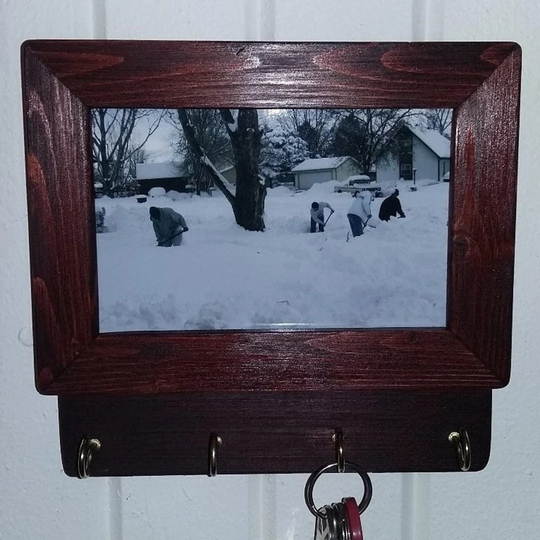 Picture frame key hanger | Etsy (Global)