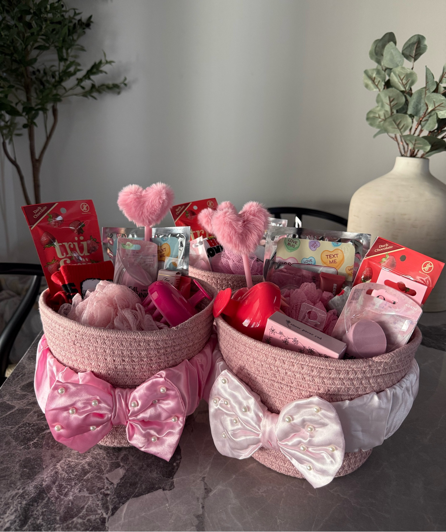 Valentines gift baskets 🎀 