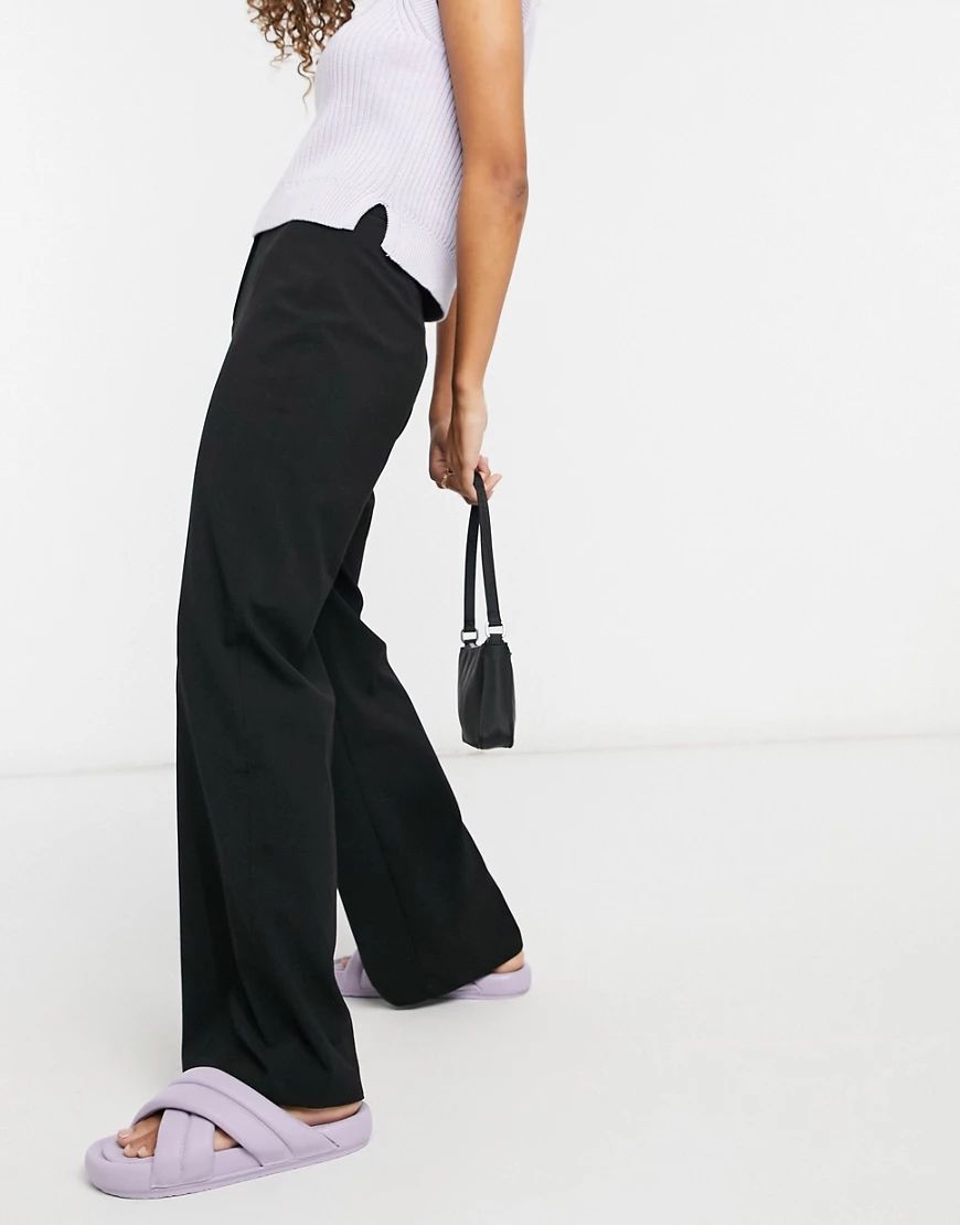 Bershka slouchy dad wide leg tailored pants in black | ASOS (Global)