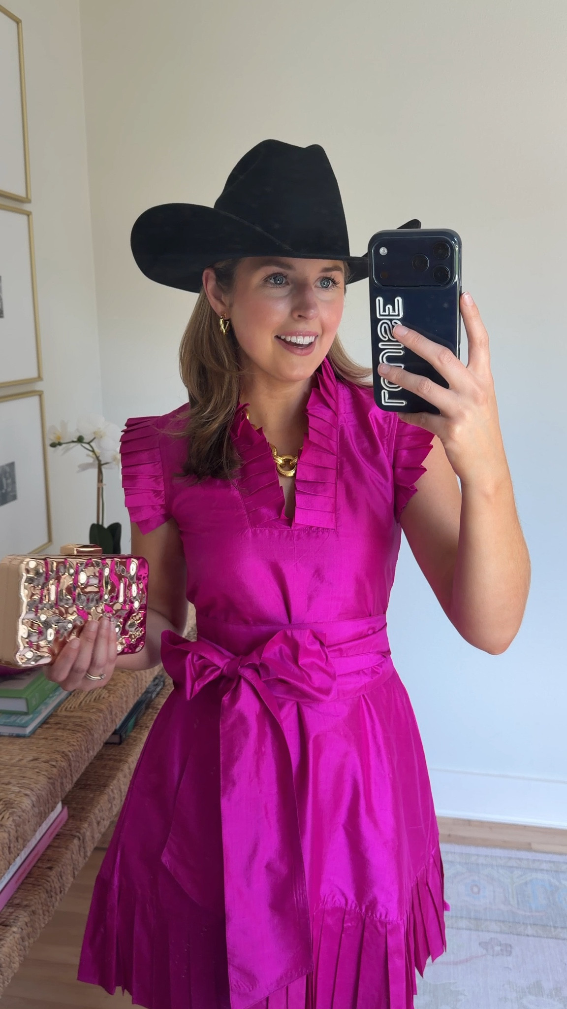 Cowboy cocktail / western chic outfit! Wearing an XS. Code LOUISE50 at Sue Sartor!