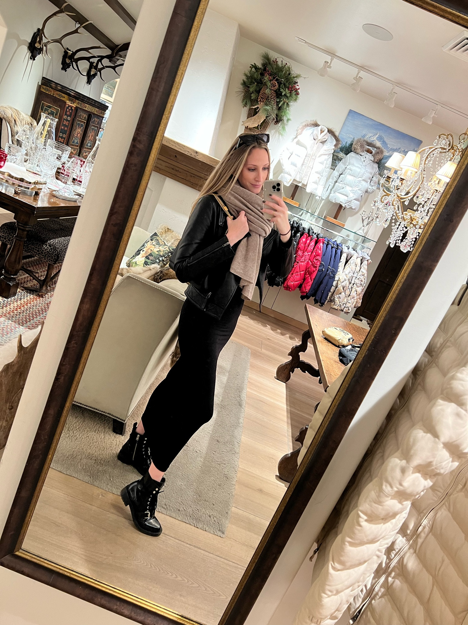 Saturday night dinner look out in Park City cozy but stylish 

#LTKsalealert #LTKitbag #LTKSeasonal