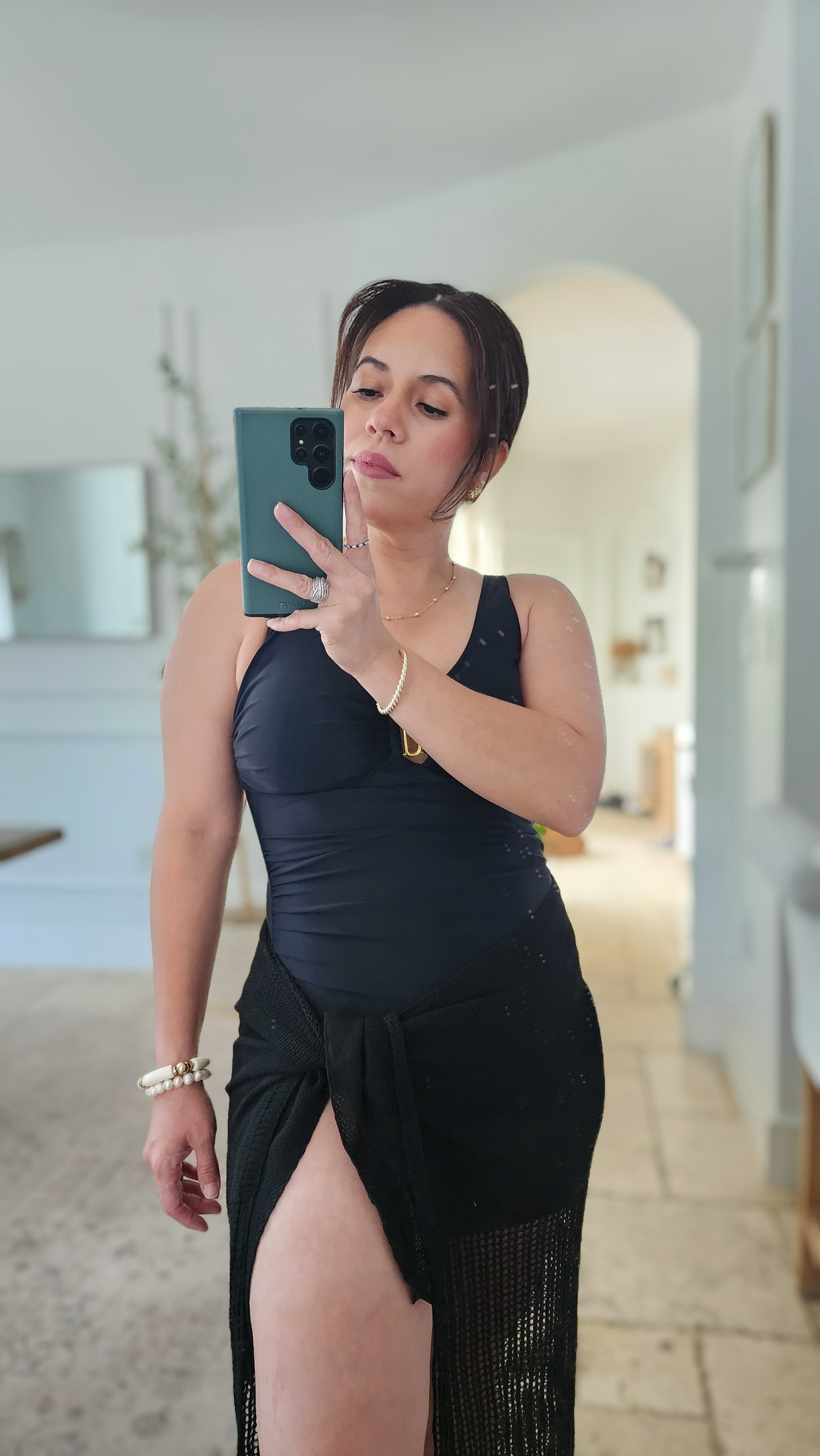 Super cute and flattering one piece bathing suit from Amazon. Mom friendly!