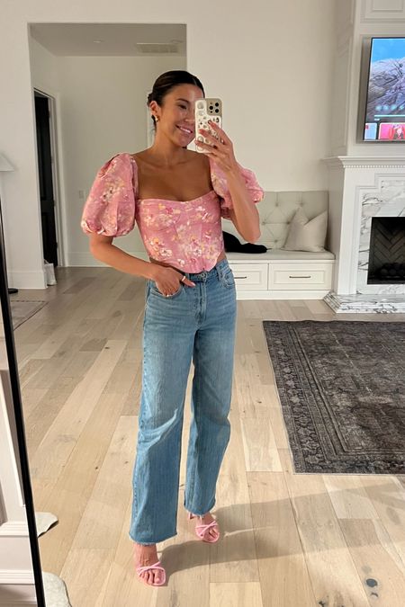 The jeans I’ve been wearing on repeat lately are on sale - 15% off! 🌸 

Spring outfit, jeans, Abercrombie jeans, Abercrombie sale, floral top, corset top, bridal shower outfit, pink heels, comfy jeans, Christine Andrew 

#LTKStyleTip #LTKSaleAlert #LTKFindsUnder100