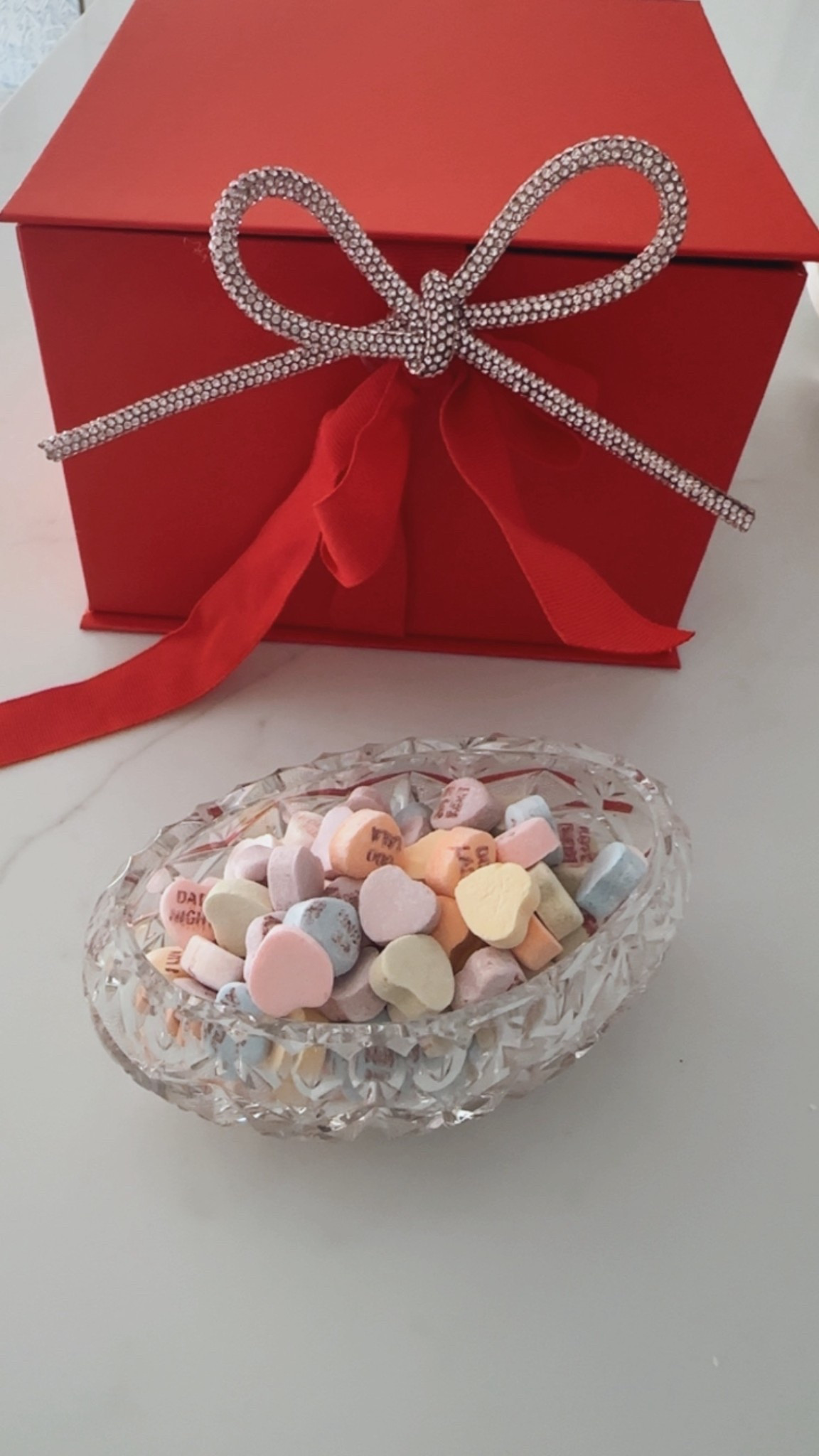 Shop the @hallmark wrapping supplies I got for Valentines Day💕


#LTKSeasonal #LTKValentine #LTKHome