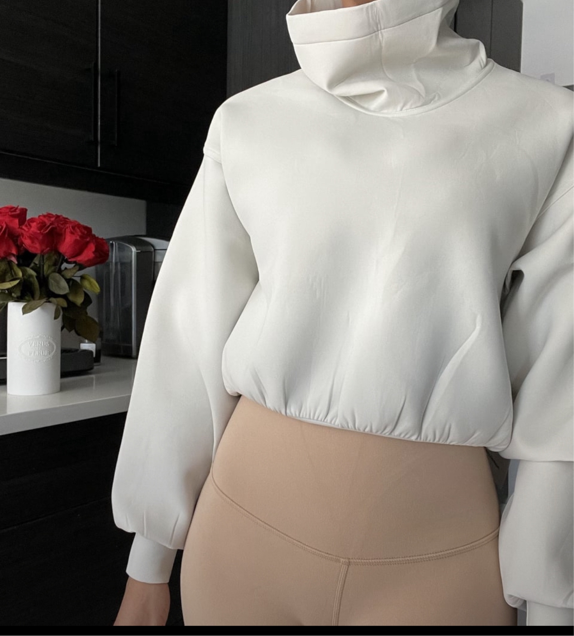 full flourish pullover by lululemon in bone. 

yoga, pilates, athleisure. 

#LTKFitness #LTKStyleTip