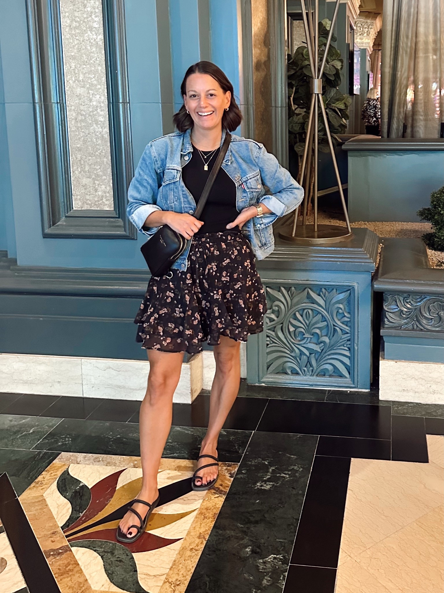 Amazon fall outfit idea!

Amazon skort runs true to size, black tank and jean jacket.



#LTKOver40 #LTKFindsUnder50 #LTKStyleTip