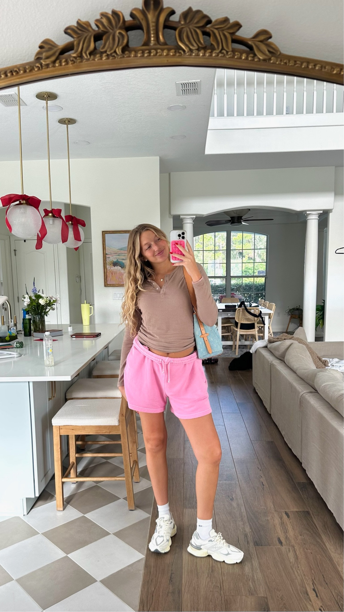 OOTD 🤎🩷🤍

#LTKActive