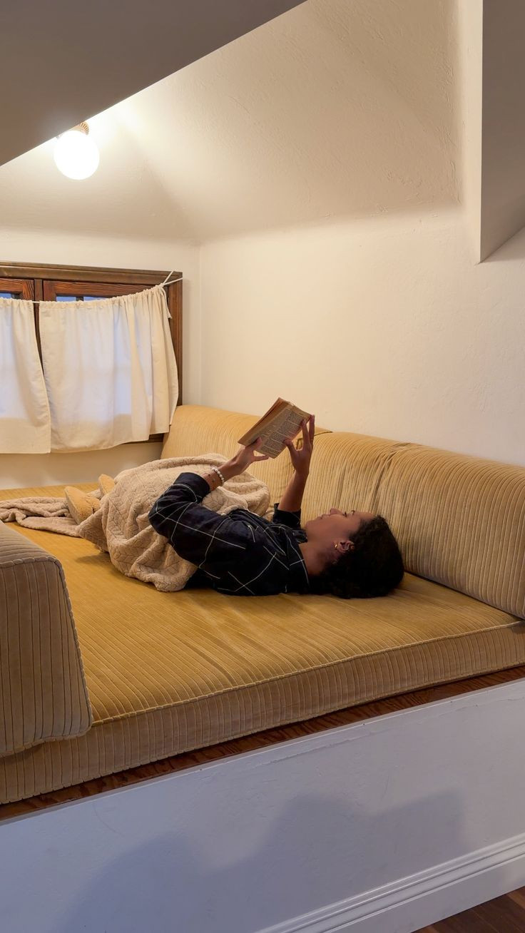 cute &cozy items for bookworms 📖🕯️🤎 

 #LTKselfcare #LTKHome