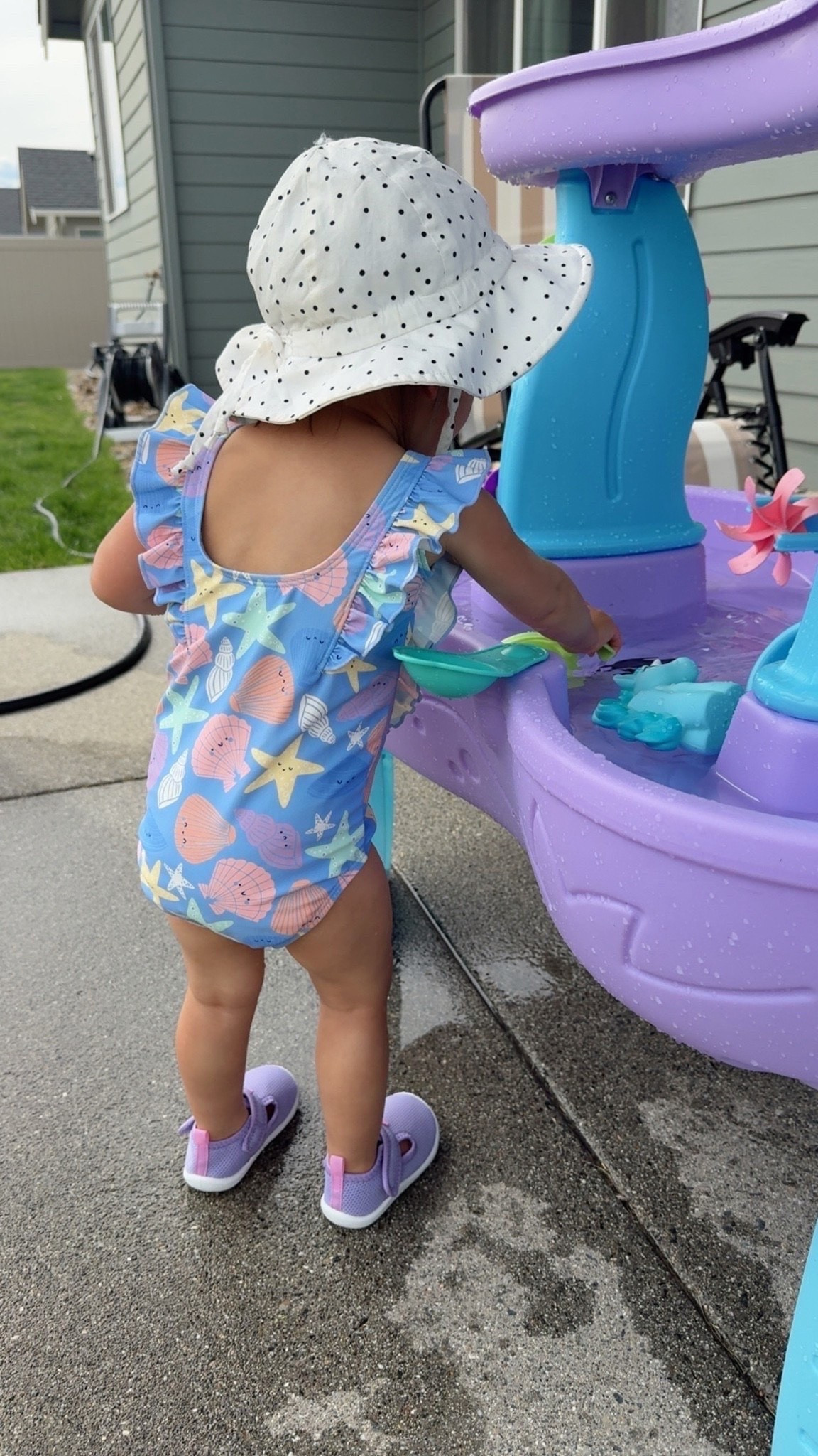 We love our water table! Banksy plays with this everyday!

Water table, Amazon find, toddler

#LTKSwim #LTKBaby #LTKSeasonal
