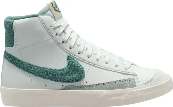 Nike Kids' Blazer Mid '77 SE Sneaker | Nordstrom | Nordstrom