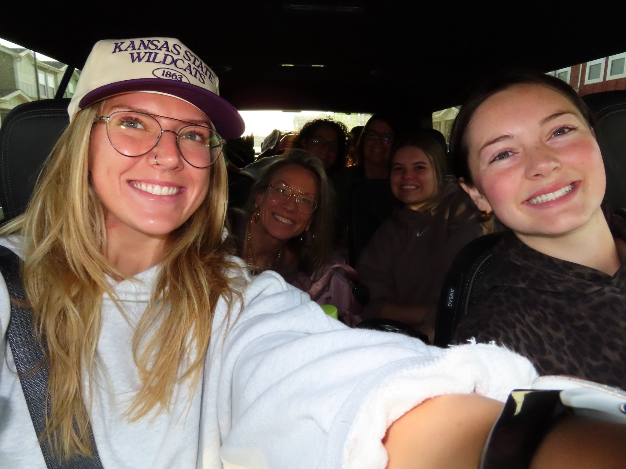 Road trippinnnnn

#LTKTravel #LTKU #LTKootd