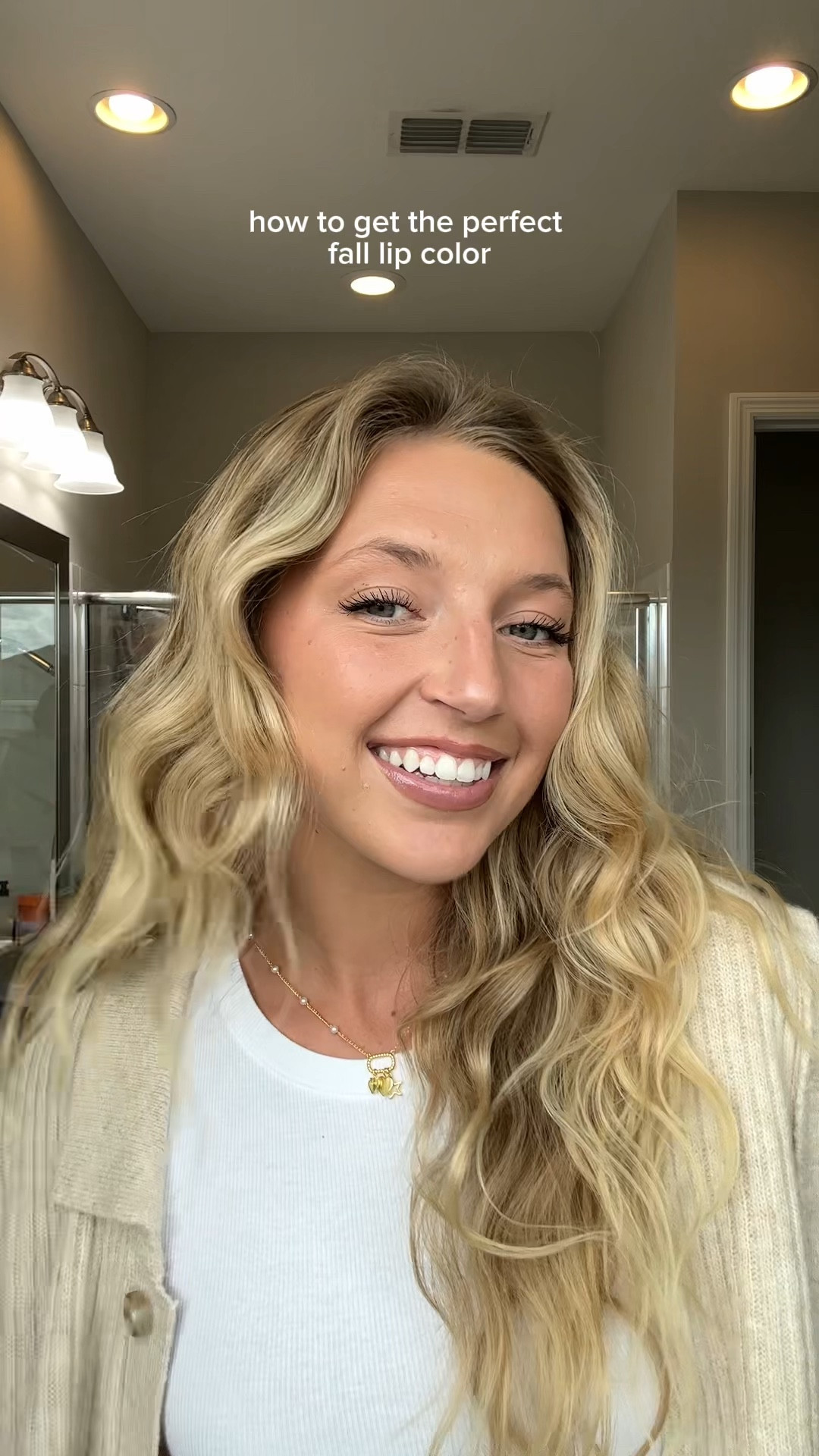 Fav lip combo @YSLbeauty and @Sephora 

#YSLBeautyPartner #yslbeauty

