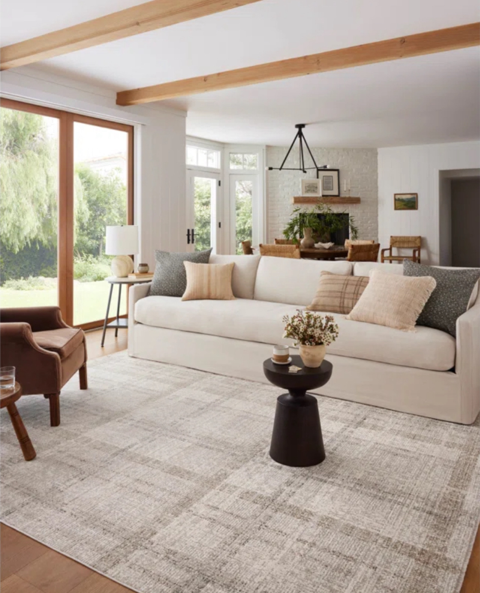 Neutral Rug

#LTKHome