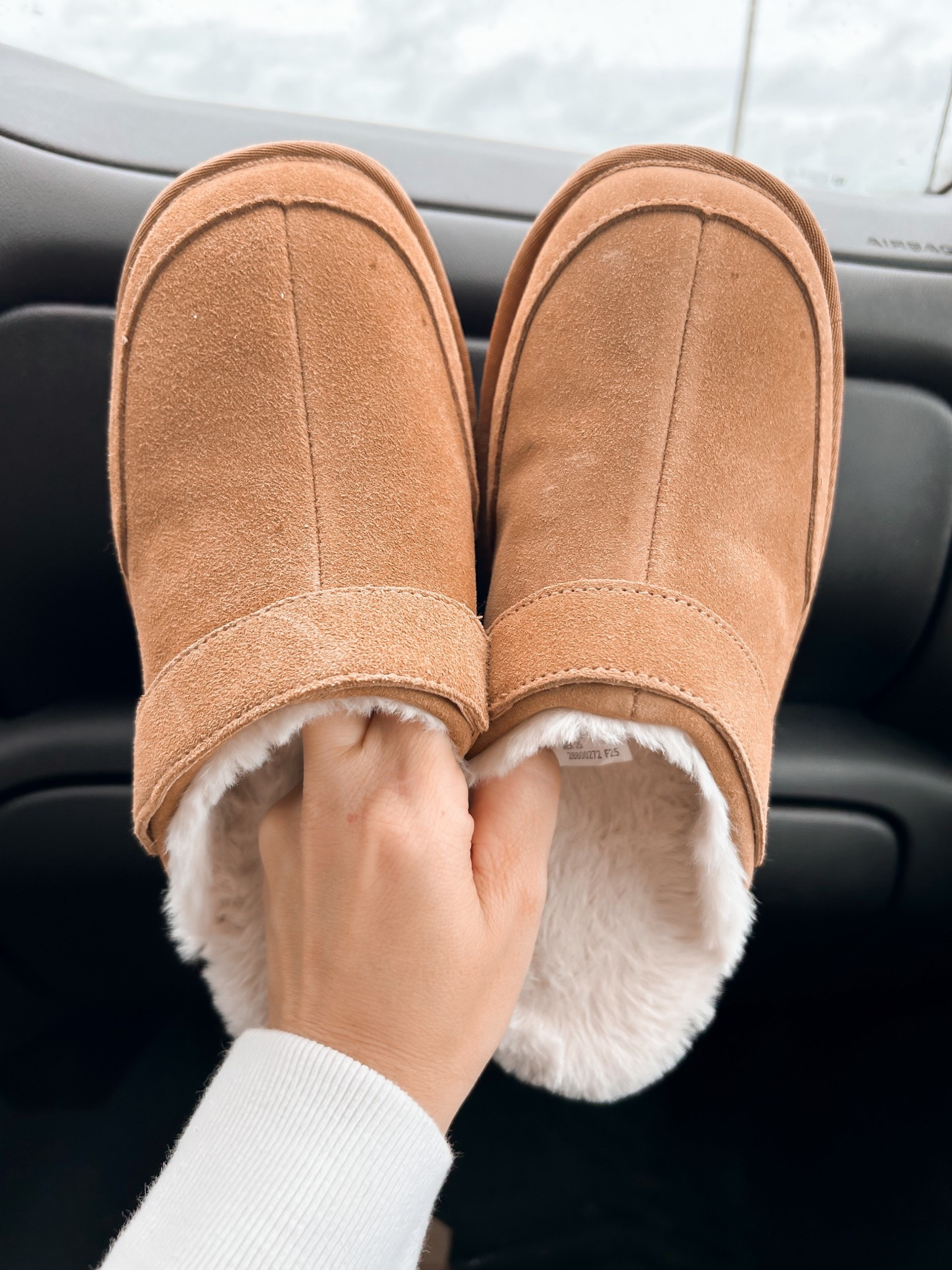 Platform Clog slippers super comfortable. I’m wearing my true size 8. 

#LTKmomlife #LTKSaleAlert
