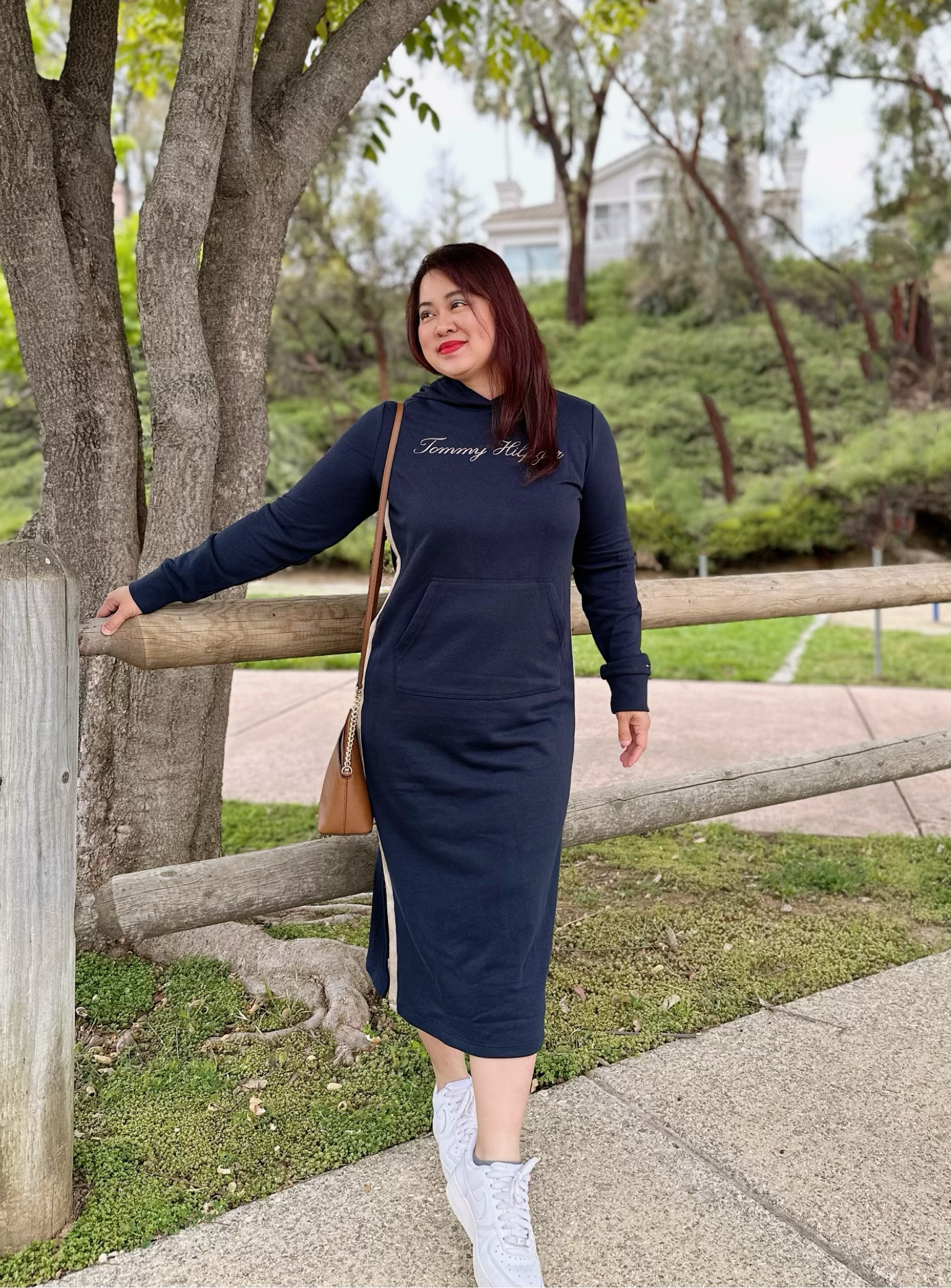 Favorite Midi Spring - Winter Dress 👗 
This dress is a must have ! Trust me you will love it on your body, so comfy!
I am wearing size Medium and it’s still a bit loose which’s perfect. 

#LTKSeasonal #LTKunder50 #LTKFind