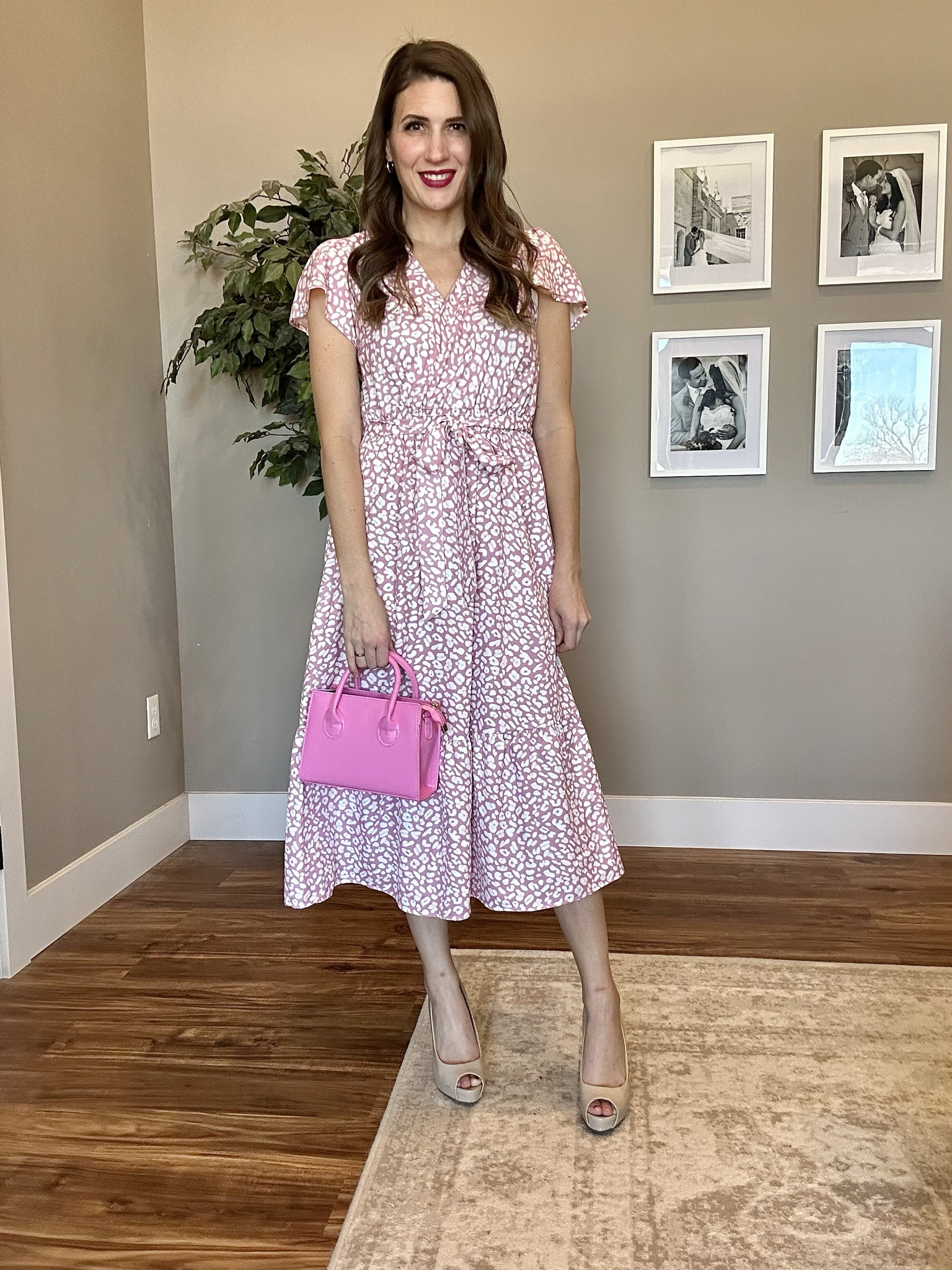 Pink maxi floral dress with waist tie
+ Pink purse 

Valentines outfit, date night, girls night, galentines, wedding guest dress, spring dress, maxi dress

#LTKSeasonal #LTKwedding #LTKfindsunder50