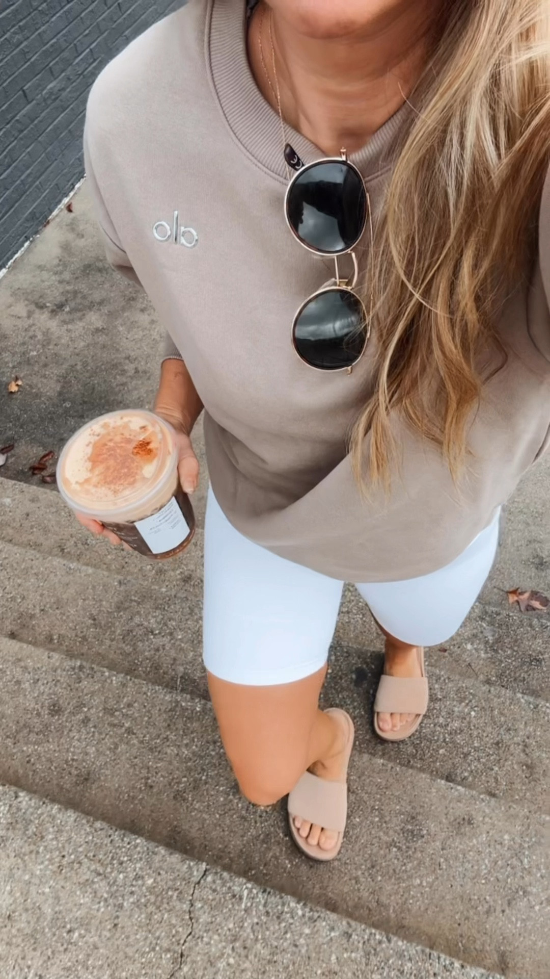 New alo sweatshirt wearing a small fit is oversized 

#LTKVideo #LTKFitness #LTKActive