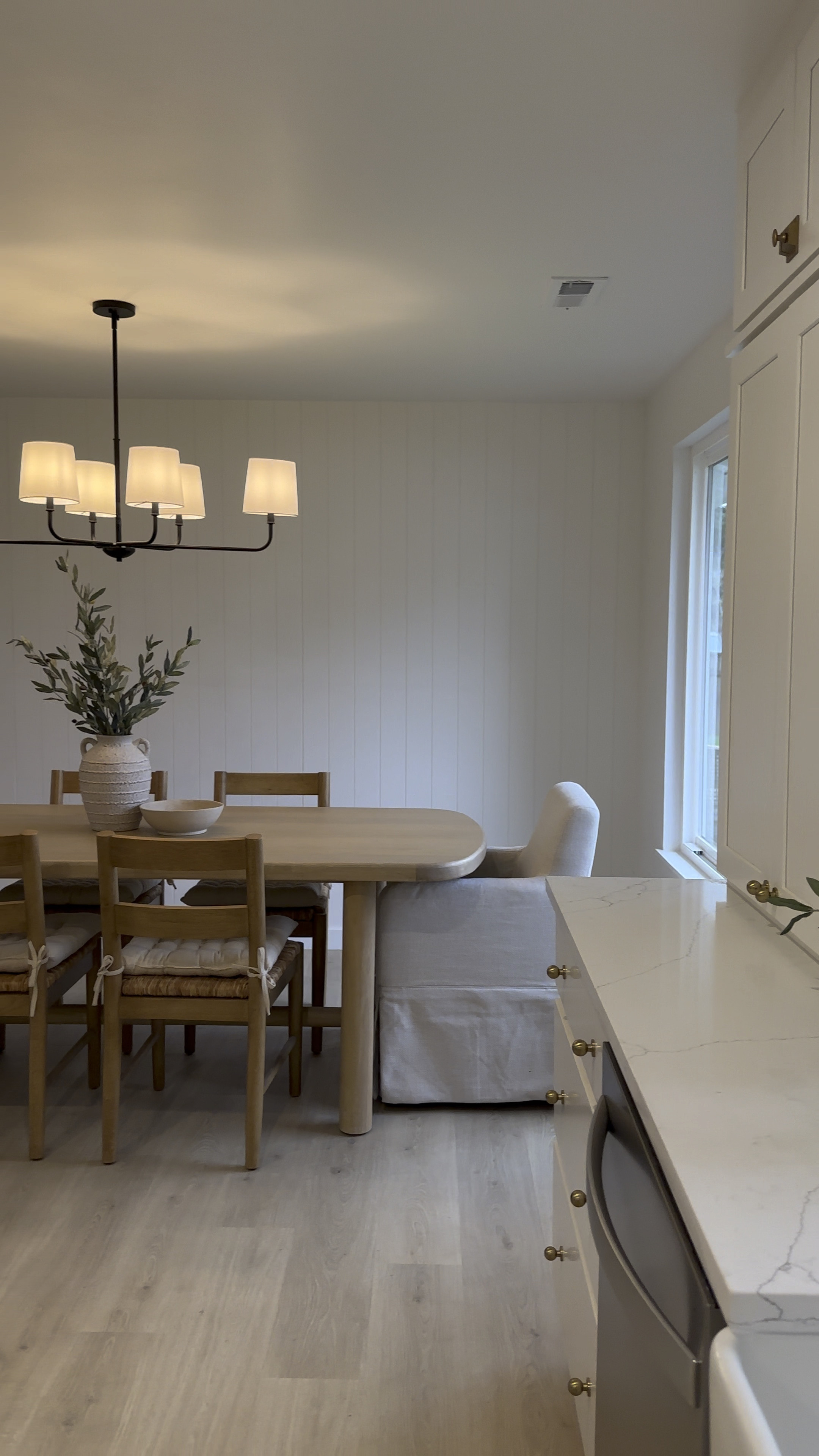 Dining room chairs, dining room tables, dining room inspiration, kitchen, range hood, kitchen decor, dining room design, slipcover chairs, chandeliers 

#LTKHome #LTKStyleTip #LTKSaleAlert