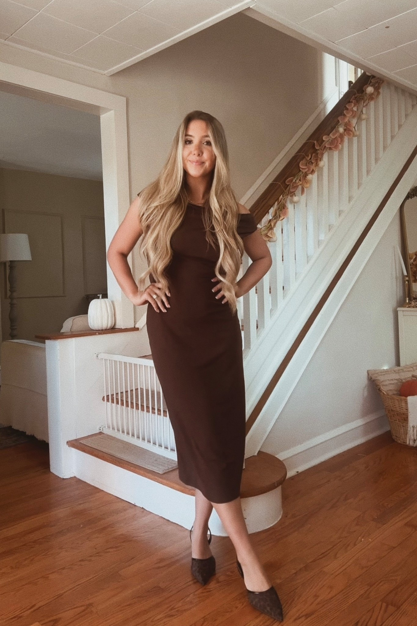 Brown wedding guest dress from Old Navy🤎

#LTKSeasonal #LTKFindsUnder50 #LTKStyleTip