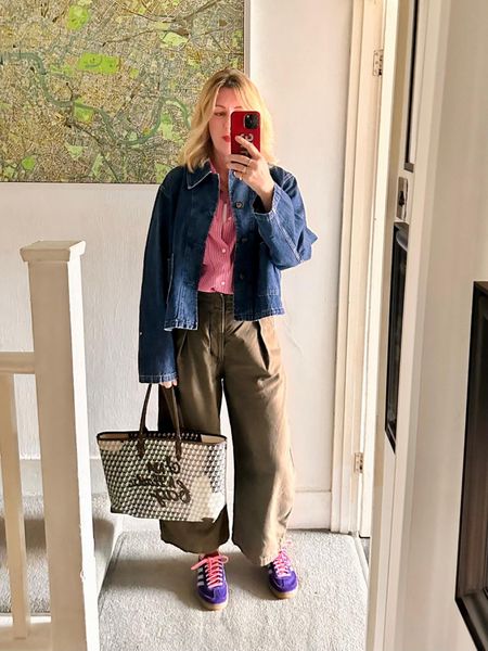 Spring Summer Style, Spring Summer Outfit, Denim Jacket, Khaki Cargo Trousers, Shopper Bag, Adidas Trainers, Casual Style, Outfit Ideas


#LTKspring #LTKuk #LTKsummer