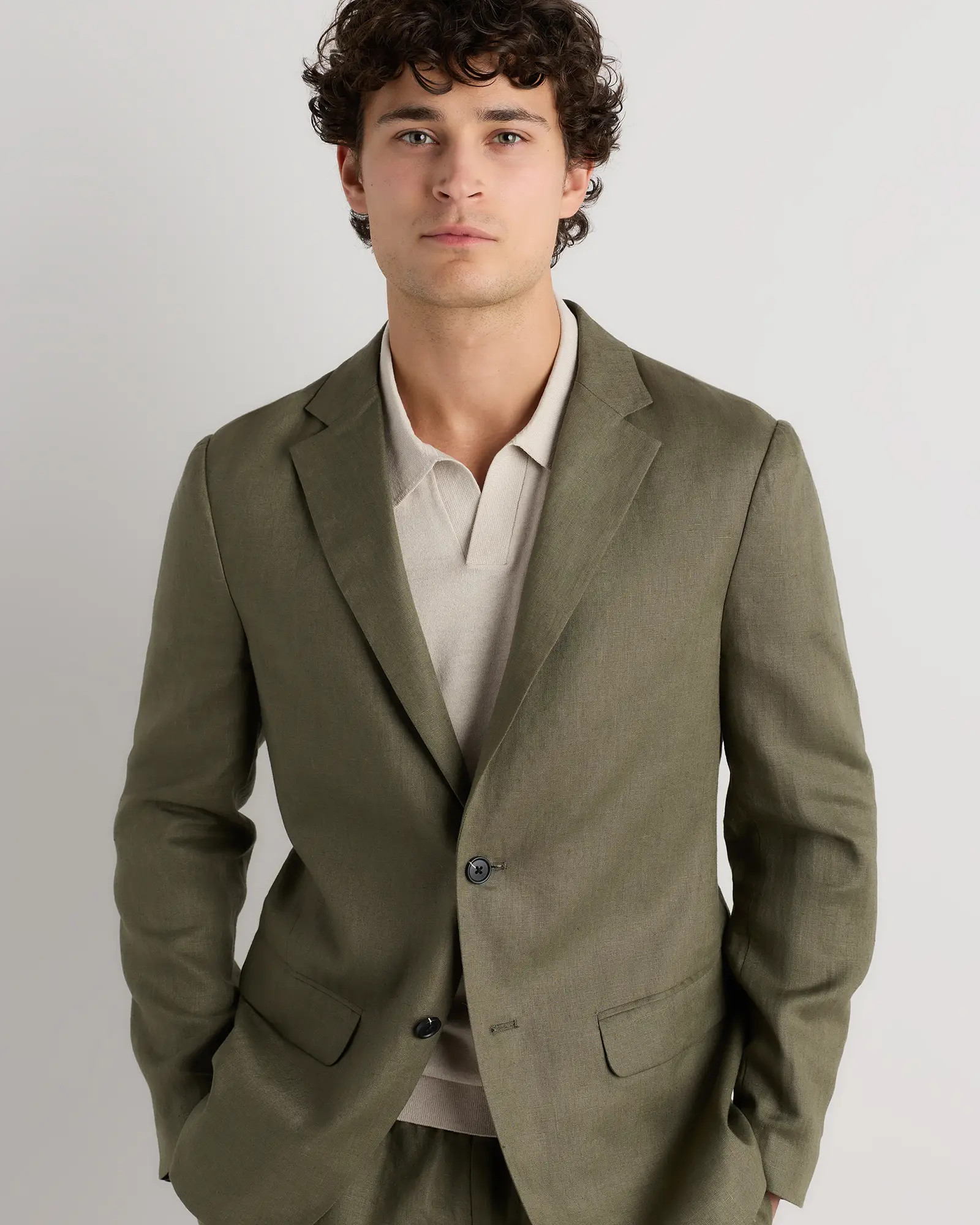 Men's 100% European Linen Blazer in Bayberry Olive | Quince
