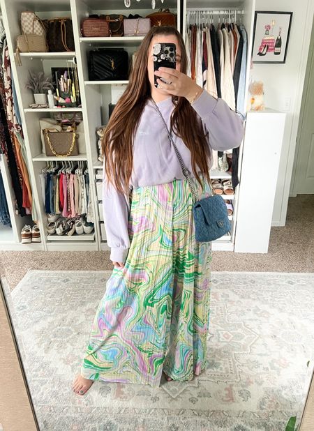 Cute wide leg pants outfit!! I can’t get over how SOFT these palazzo pants are 😭 they run true to size. A bit long. Super high waisted. Paired it with this cute cropped sweatshirt.  LOVE!!!

Wide leg pants outfit, palazzo pants outfit, beach pants, outfits with wide leg pants, Amazon fashion, Amazon pants, loungewear, comfy outfits

#LTKFestival #LTKSeasonal #LTKMidsize