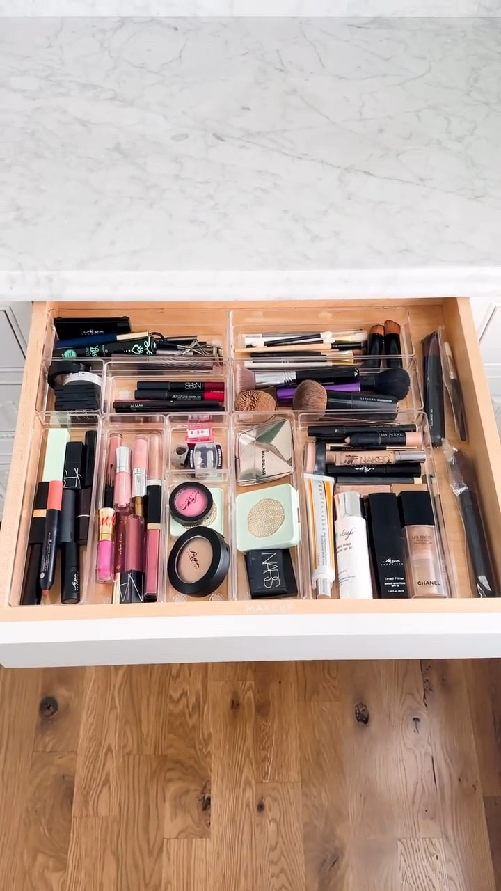 Who doesn’t LOVE a good makeup drawer? 🤩 It brings you back to that little girl feeling of being a princess 👑 

When everything has a home and you’re not digging through three different makeup bags to find that one lipgloss (we’ve all been there 🙋🏼‍♀️), you’ll save time AND sanity 🧘‍♀️

Don’t have the space for a makeup drawer? Contact us today and we’ll help you find the PERFECT solution for your space ✨
.
.
.
.
.
#organizewithmarie #fairfieldcountyct #connecticutlife #organizingtips #connecticutliving #ctsmallbusiness #203local #organizedhome #fairfieldcounty #fairfieldcountymoms #greenwichct #hometips #professionalorganizer #getorganized #organizinghacks #homeorganizer #homeorganizing #womeninbusiness #smallbusinessowners 
#makeupdrawer #makeuporganization #makeuporganizer