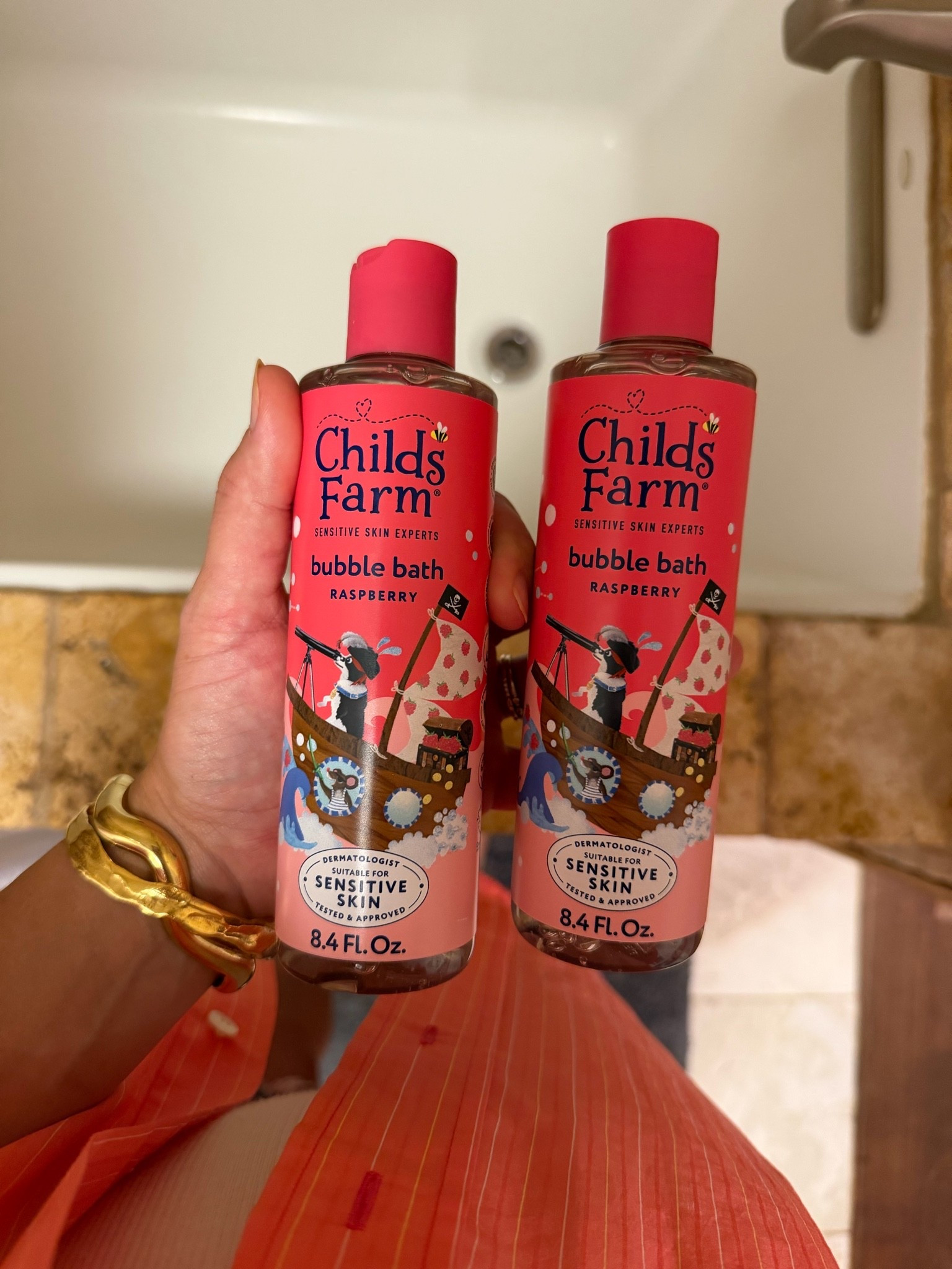 $8 bubble bath that we love for sensitive skin