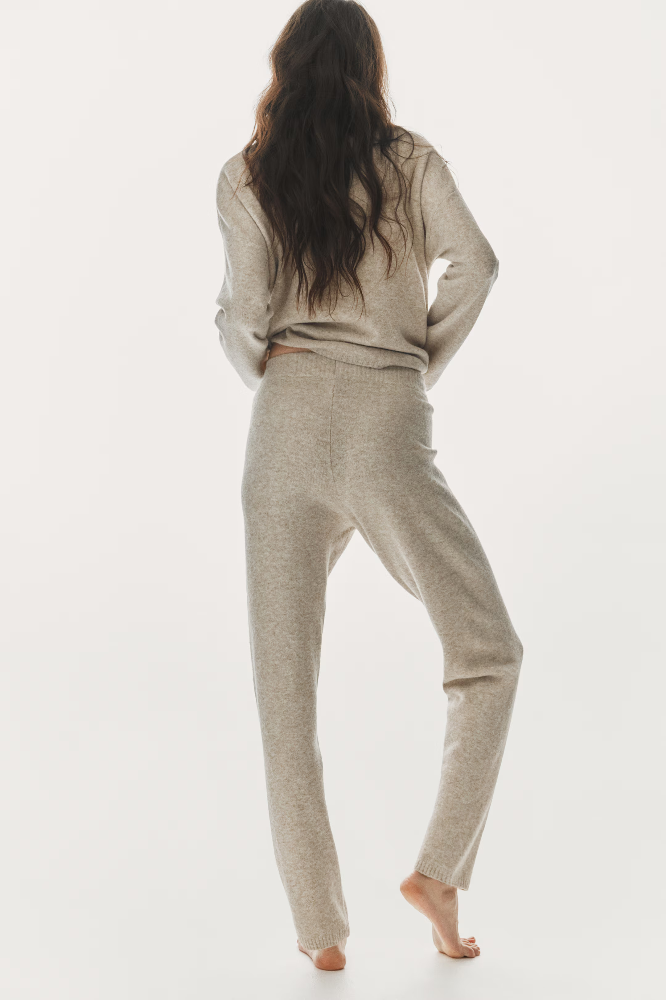 Fine-knit joggers | H&M (UK, MY, IN, SG, PH, TW, HK)