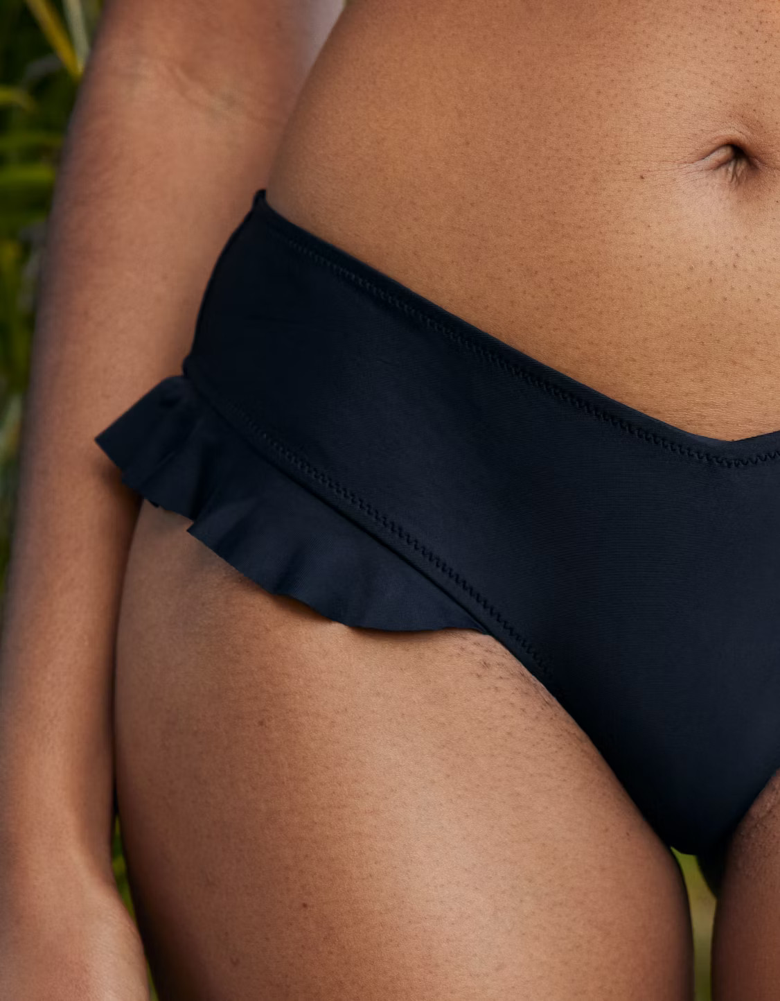 Aerie Ruffle Cheekiest Low Rise Bikini Bottom | American Eagle Outfitters (US & CA)