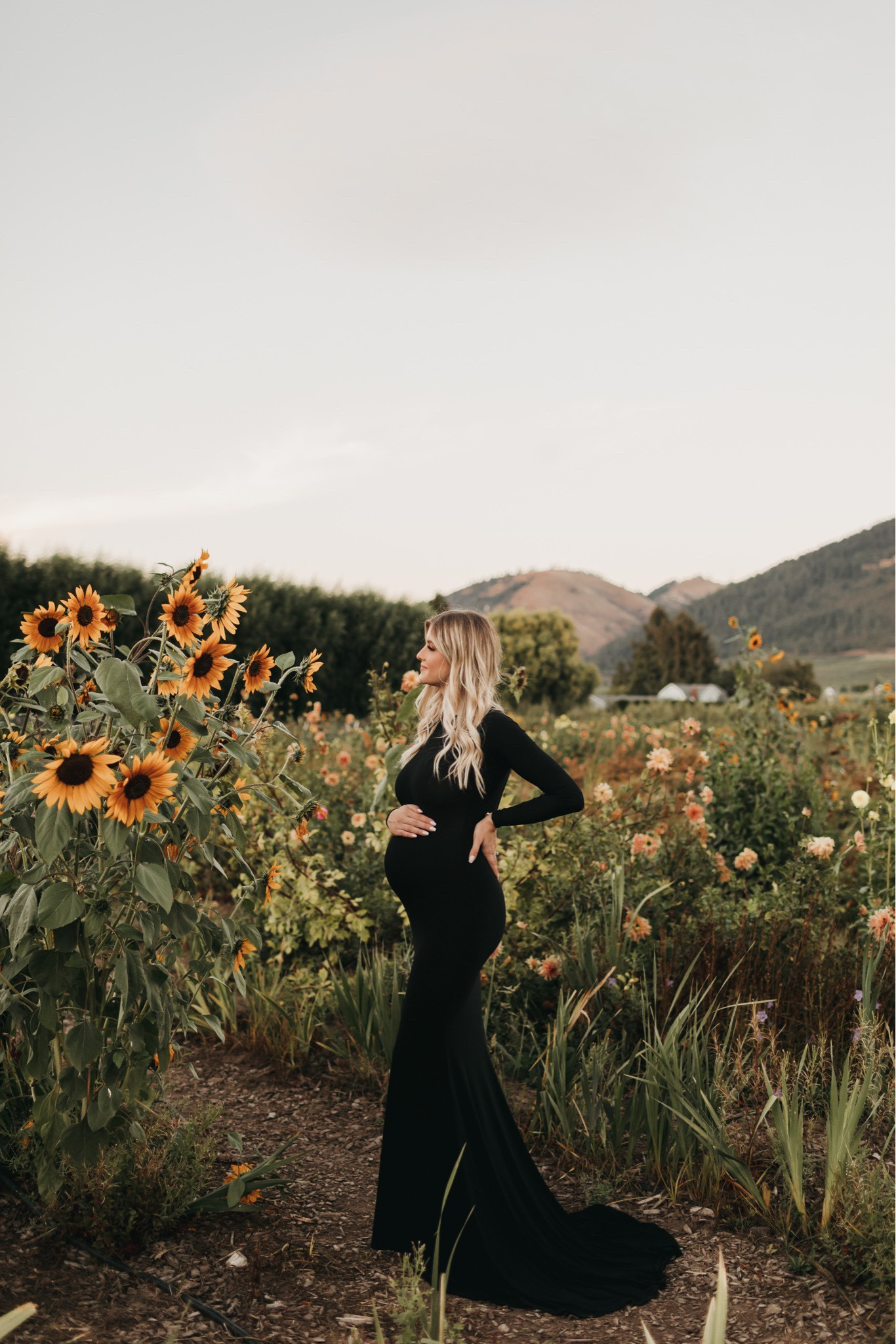 Reposting this popular post with an updated link! Non maternity dresses were my go to while pregnant because maternity clothing didn’t fit. Love this simple dress with open back detail and train. It’s so stretchy and comfortable it’ll fit any and all your curves 🖤 after sharing my dress I’ve also noticed many friends and family using the same one for their maternity photos and shopping here while pregnant for events so I’ve decided to add more non maternity dresses that would fit and look flattering while pregnant 🤍 leave a comment below with which dress is your favorite 🤩 

#36weeks #LTKcurves #LTKunder100 #LTKholiday #LTKparty

#LTKbaby #LTKfindsunder100 #LTKbump #LTKU
