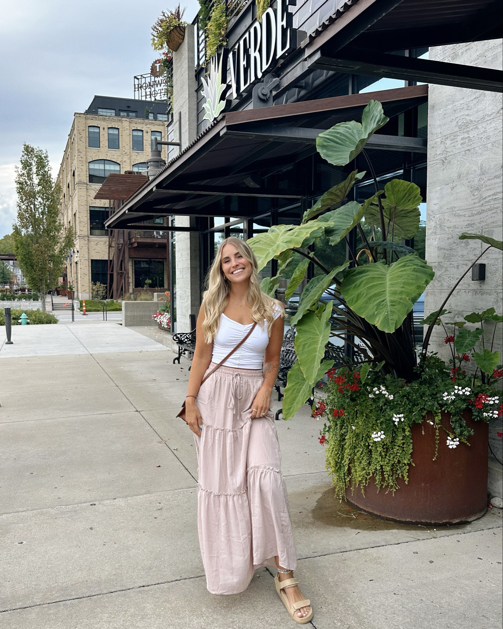 Last nights outfit, comfy and SO CUTE! 

#LTKStyleTip #LTKSeasonal