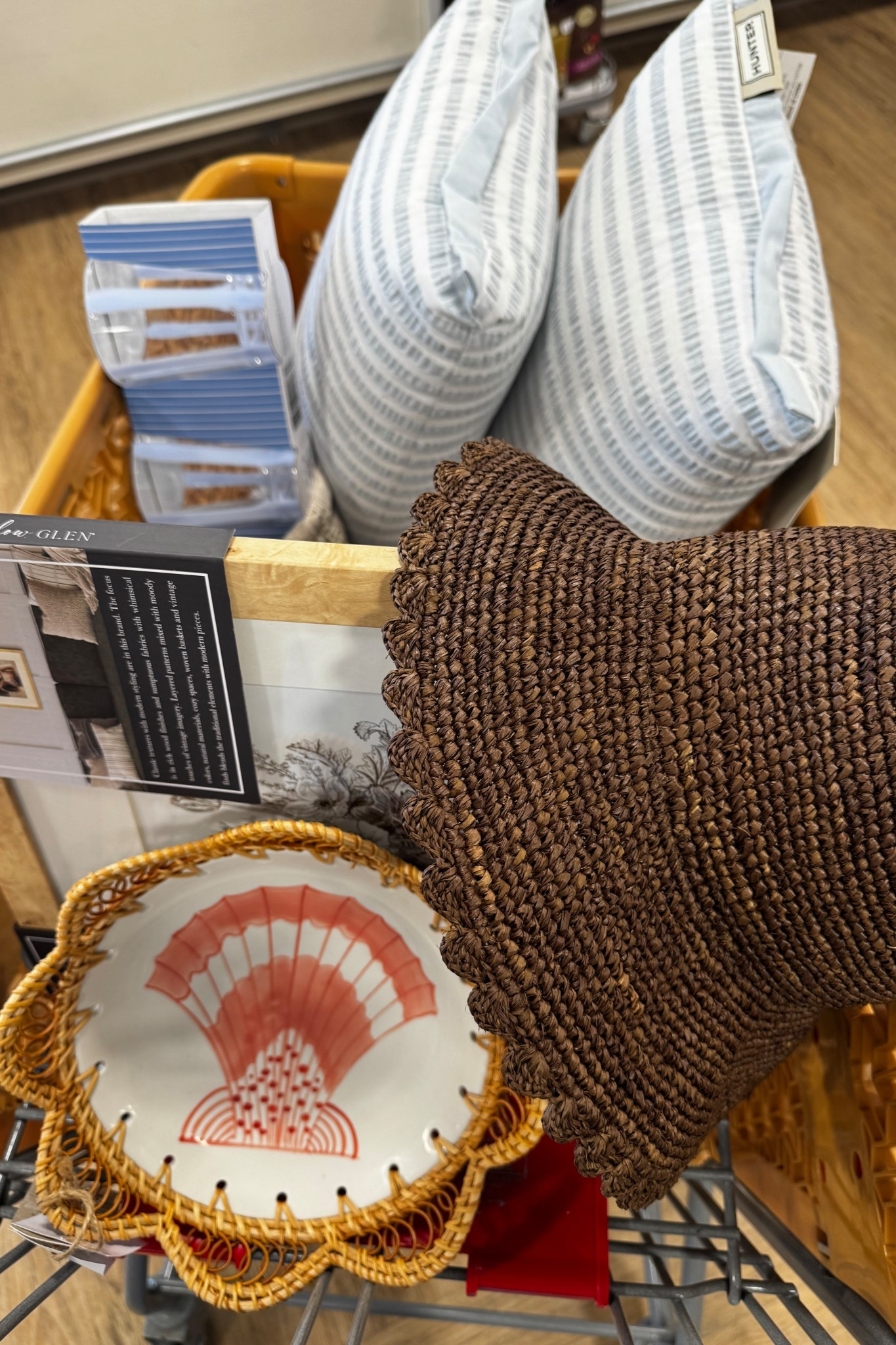 Tj Maxx, Marshall’s, homegoods finds 

#LTKSaleAlert #LTKSeasonal #LTKHome