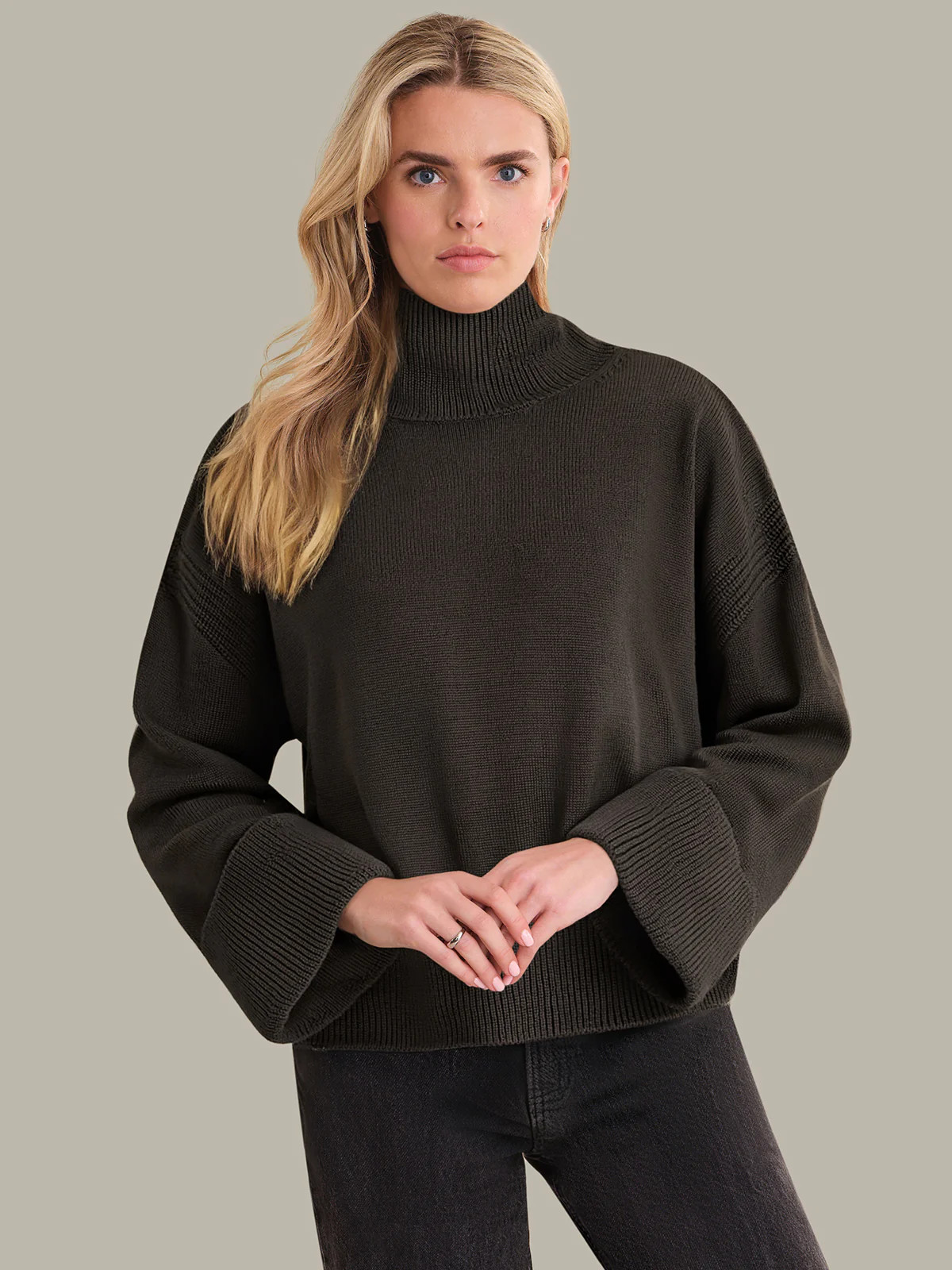 Hazel: Cotton Turtleneck Sweater | 525 America