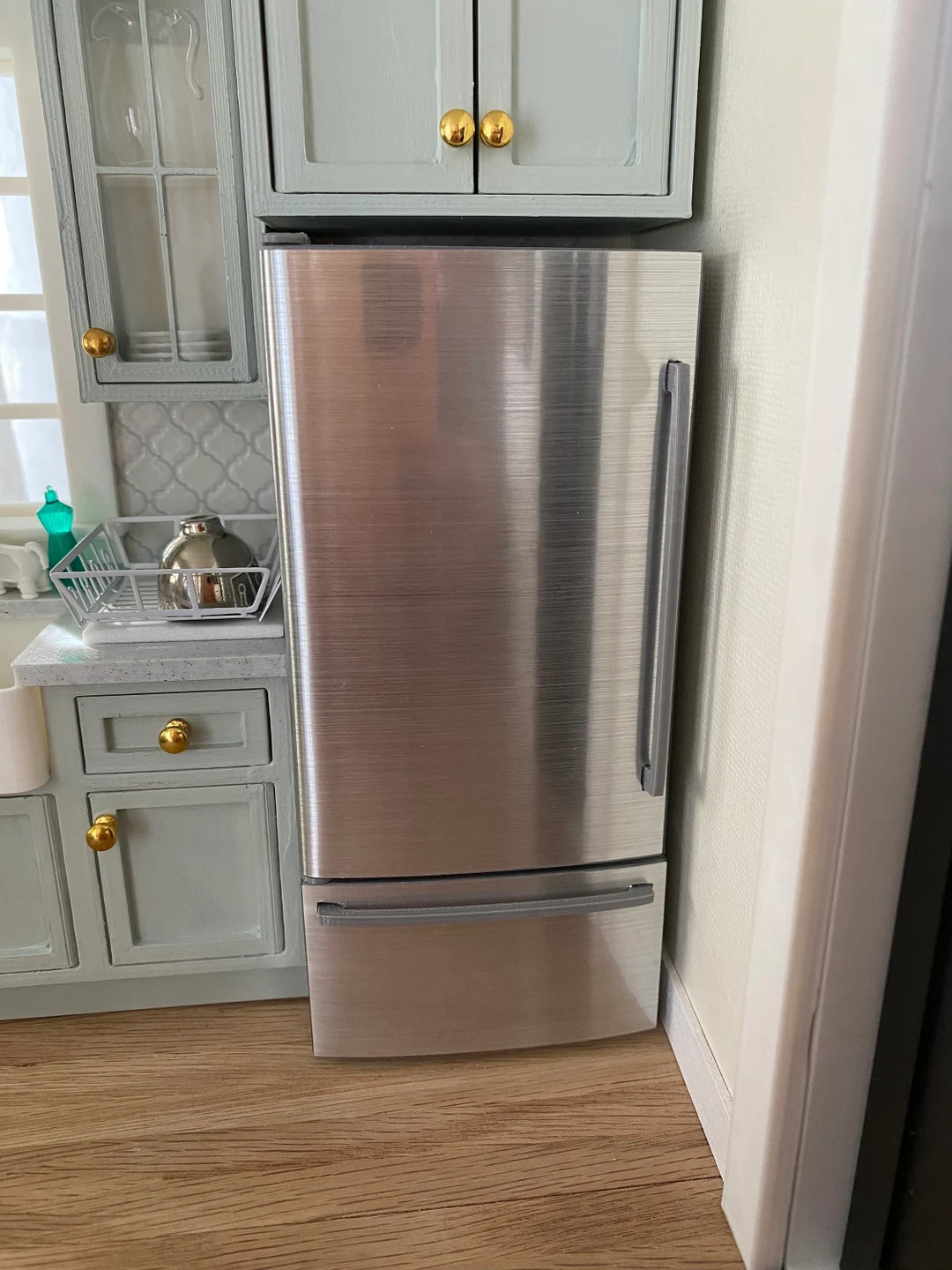 Dollhouse Miniature Refrigerator, “stainless Steel” Look, Lighted - Etsy | Etsy (US)
