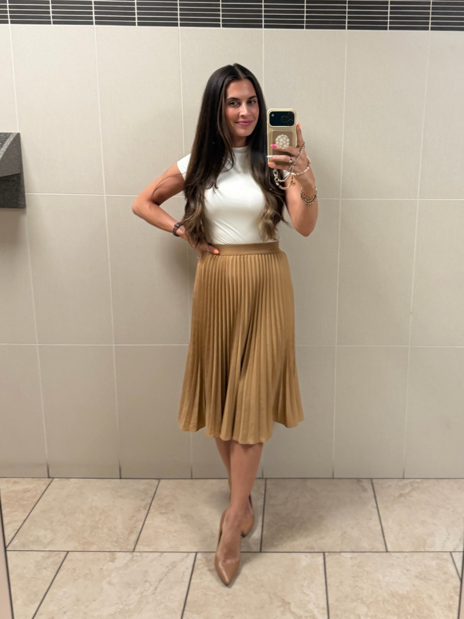 Outfit of the day

Office outfit
Work outfit
Work skirt
Amazon finds