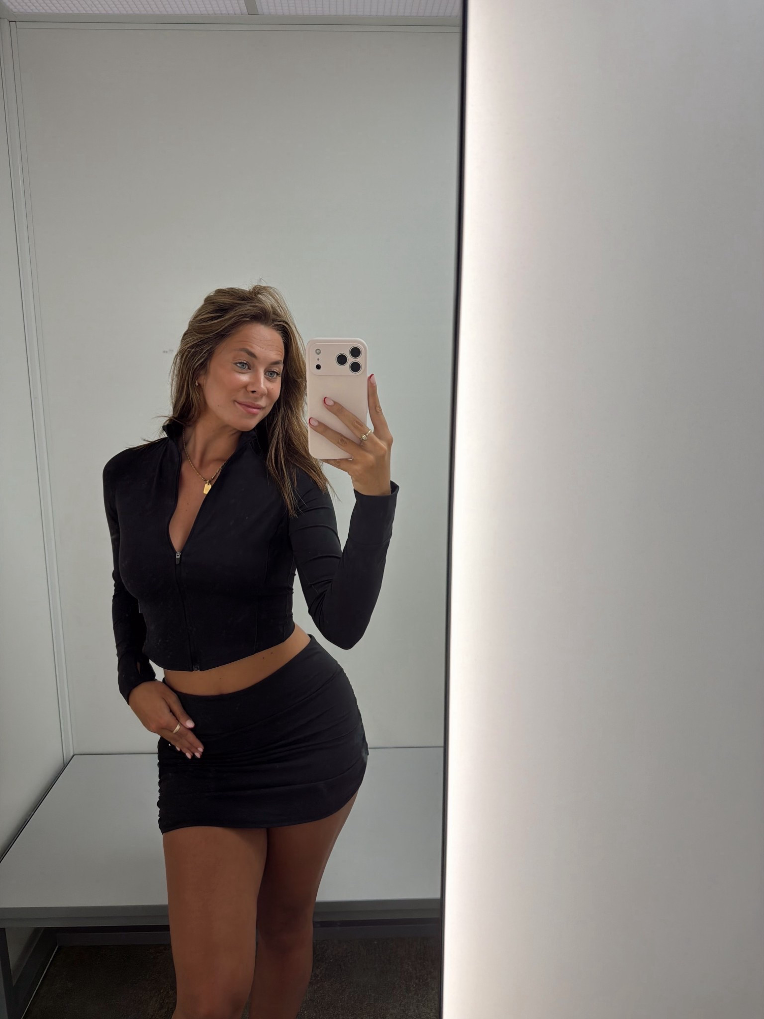 serving cute + comfy without the price tag! 
this activewear set from Walmart has me feeling put together even on my busiest days. This is proof you don’t have to spend a fortune to look and feel good🖤

#LTKootd #LTKgrwm #LTKdayinmylife