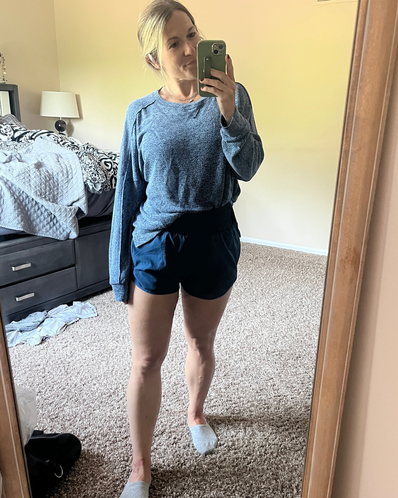 Was planning a cute outfit for the office today … but sick kids call for WFH. Here’s today’s mommin outfit. 

Shop the comfy combo ⬇️

#LTKootd #LTKmomlife #LTKgrwm
