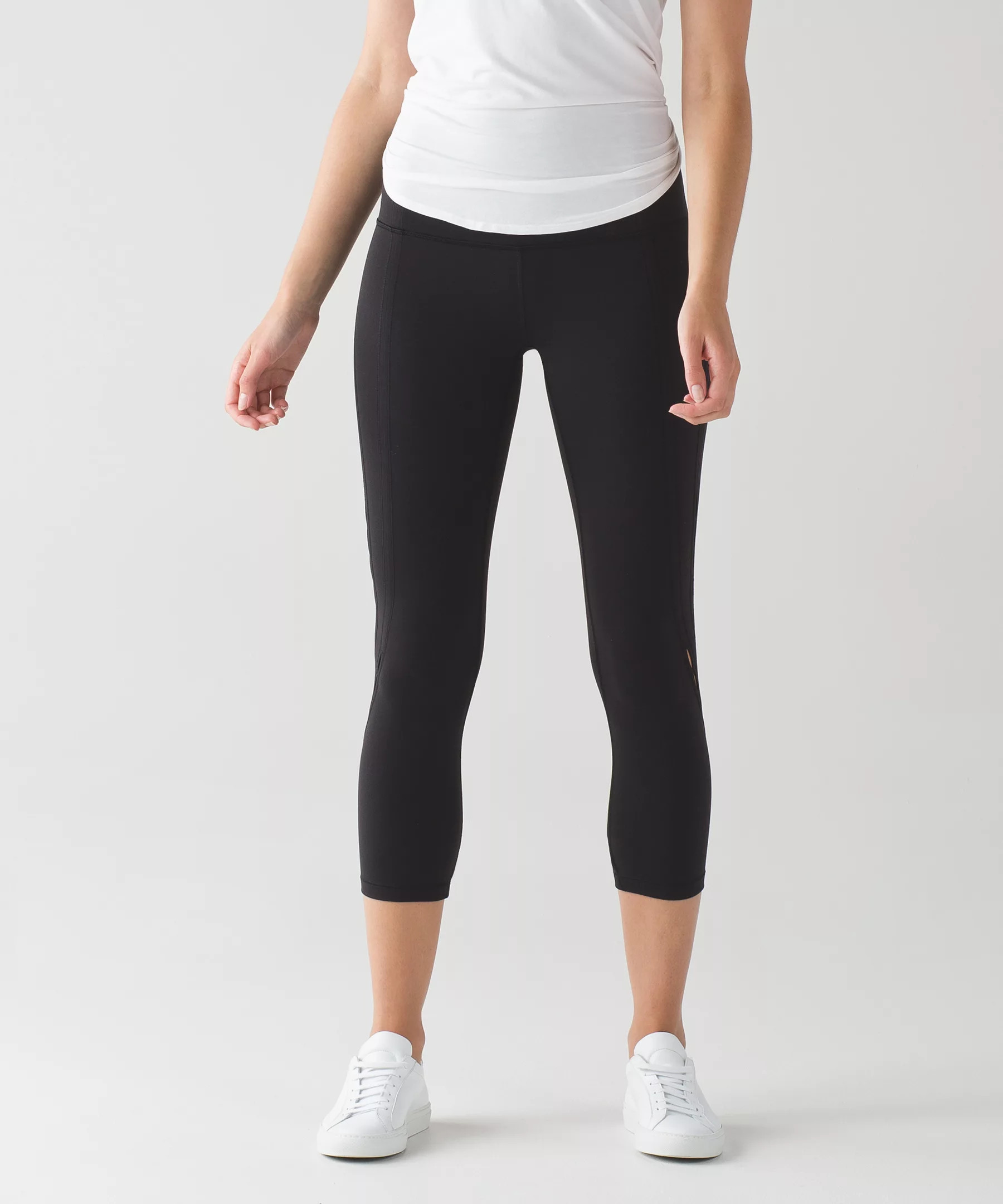 Wunder Under Crop (Hi-Rise) *Peek 21 | Lululemon (US)